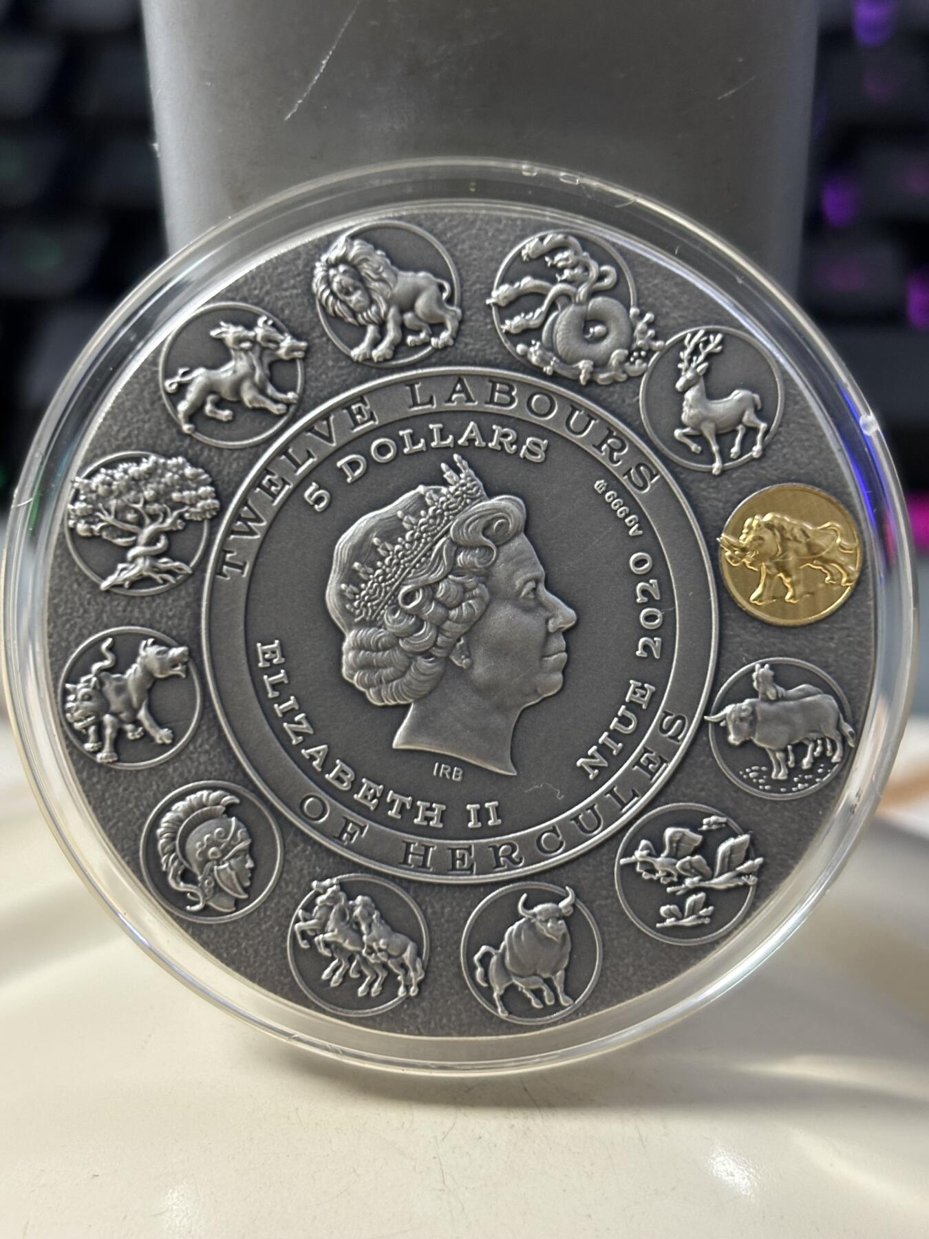 第186期拍卖 纽埃2020年大力神活捉野猪2盎司纪念银币，999银，发行量500枚