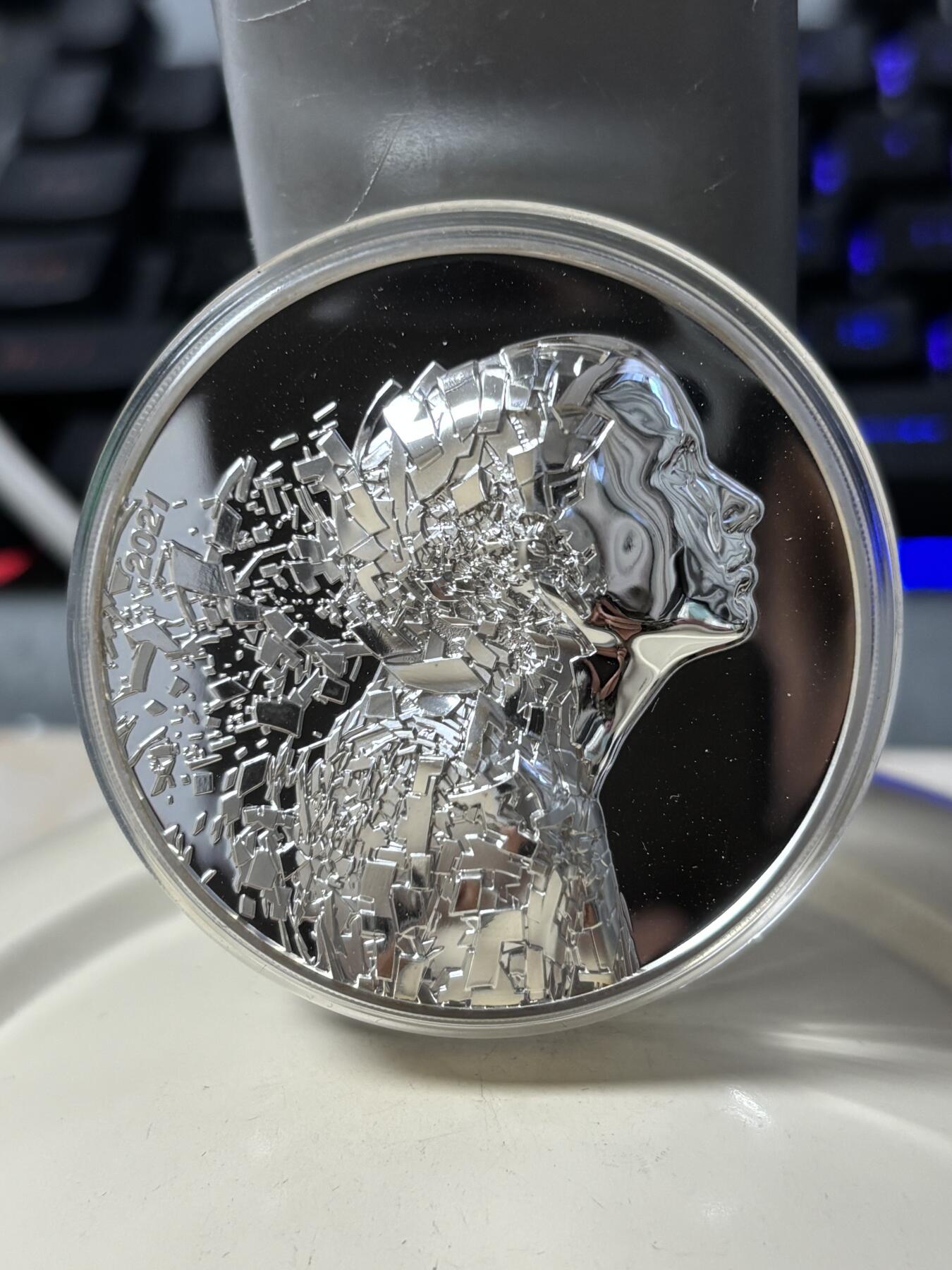 第186期拍卖 库克2021年信息大爆炸3盎司高浮雕精制纪念银币，999银，发行量999枚