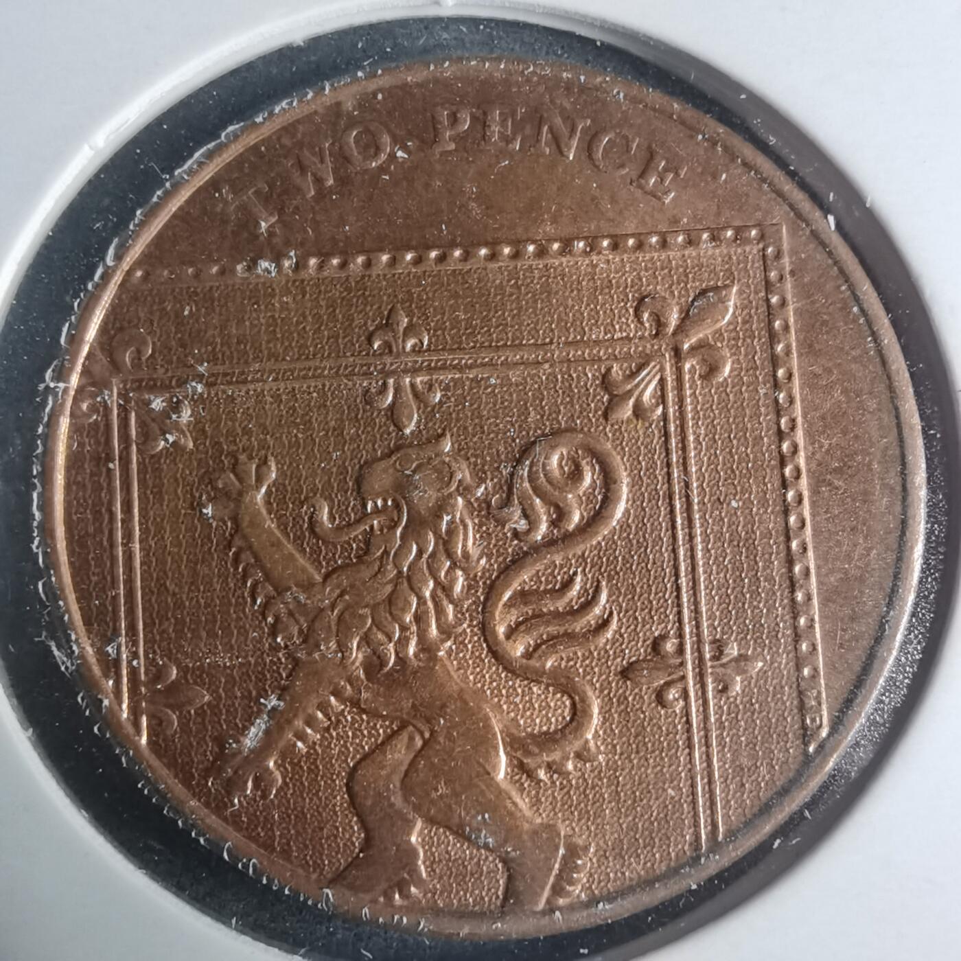 沼泽如烟--第931场 英国2009年2便士