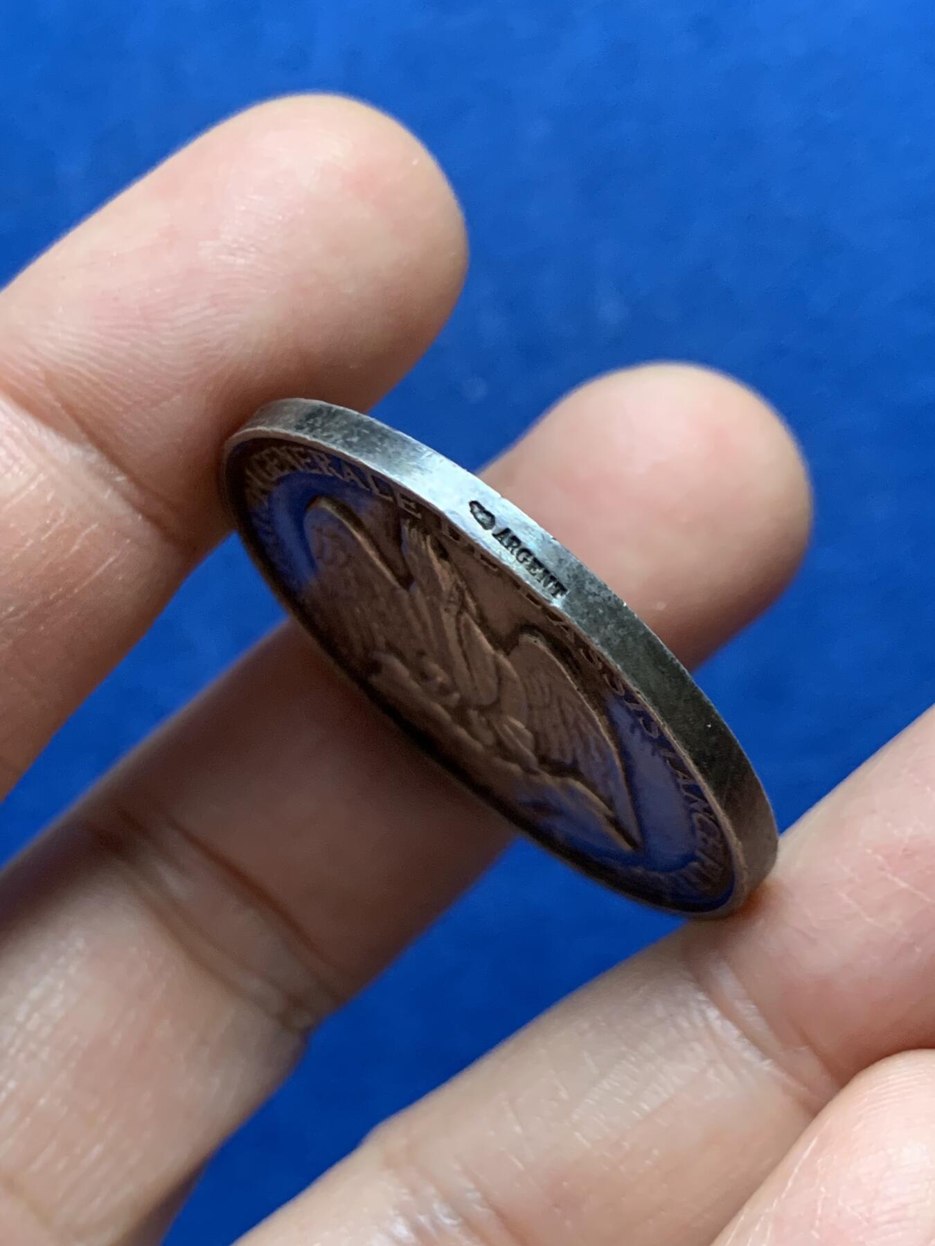 《竞宝斋》第447场 周日，周一，2场连拍 （全场包邮） 法国巴黎公共援助银章 丰饶角银标边铭 19g 34.2mm