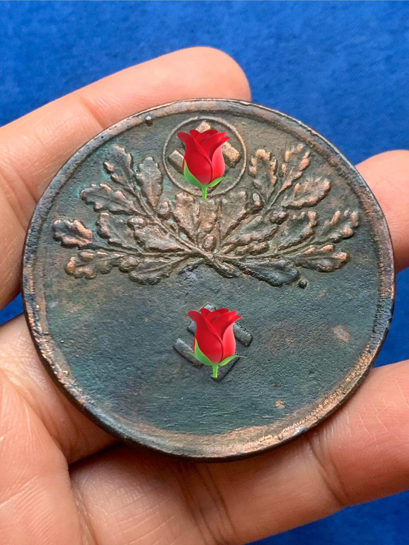 《竞宝斋》第447场 周日，周一，2场连拍 （全场包邮） 德国元首大型铜章 48.6克 50.6mm 带风车标 细节见图