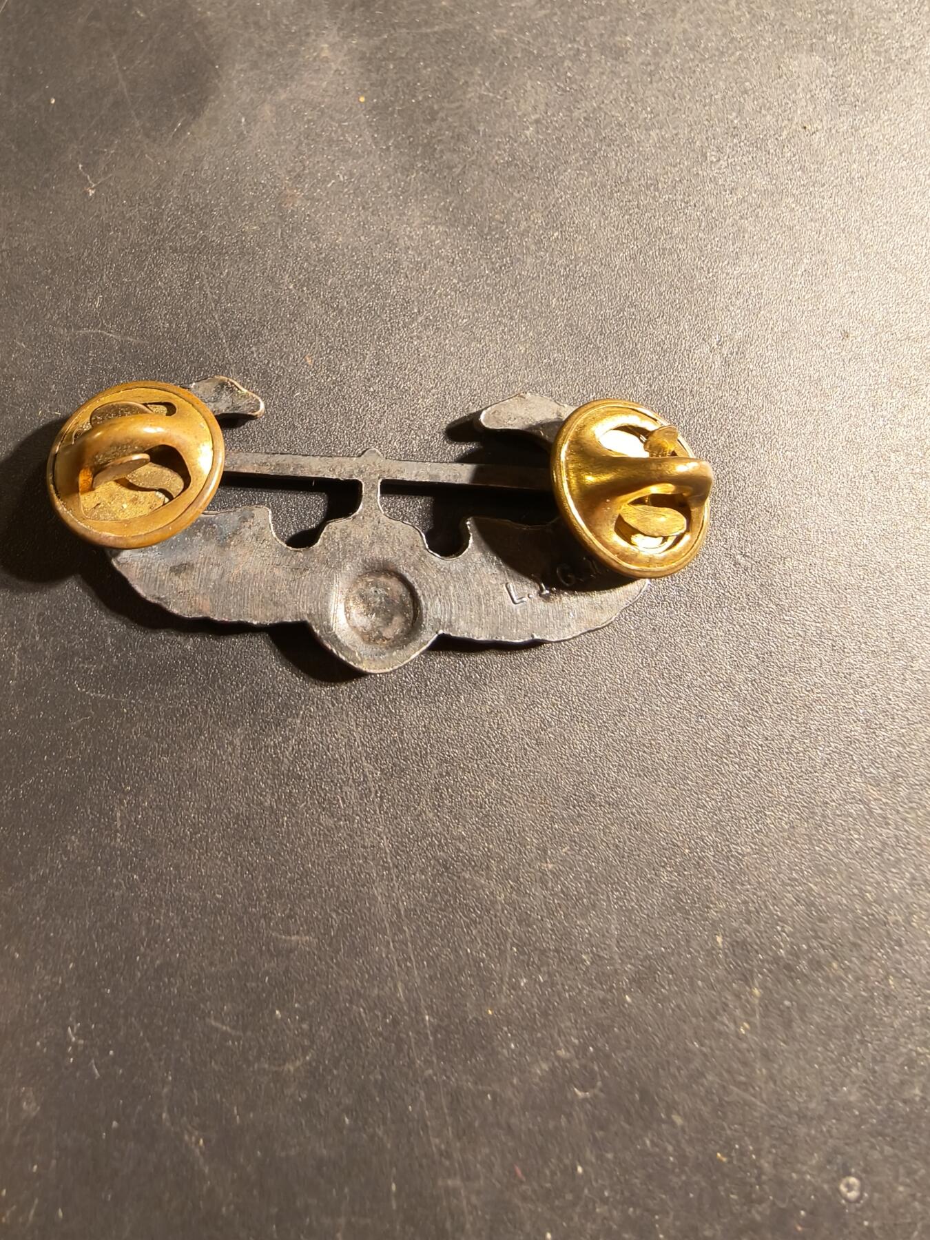 老王徽章第169期 美国陆军航空兵空中突击技能章    带厂标