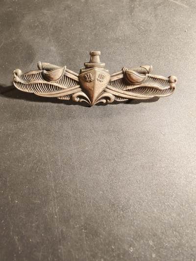 老王徽章第169期 - 美国海军水面战专家证章     带厂标