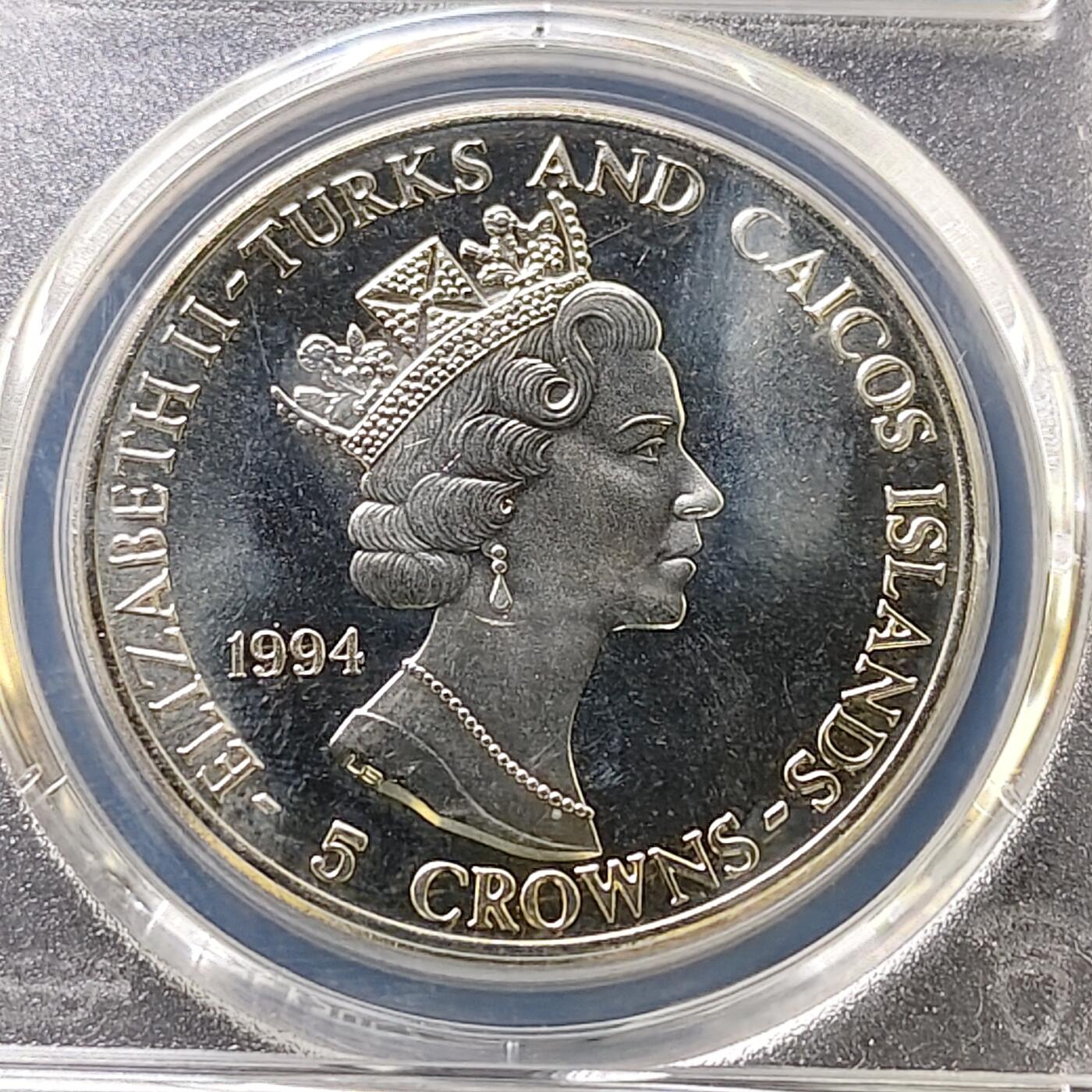 【全场包邮】纯粹捡漏拍487场（免费代拍第24场） 【收藏级·冠军分】特克斯和凯克斯群岛1994年5克朗D-DAY日50周年蒙哥马利精制纪念币-PCGS MS67