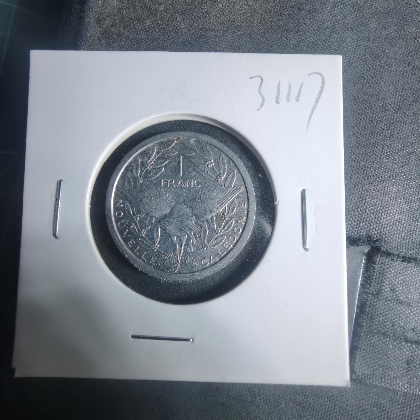 沼泽如烟--第931场 法属新喀里多尼亚1985年1法郎