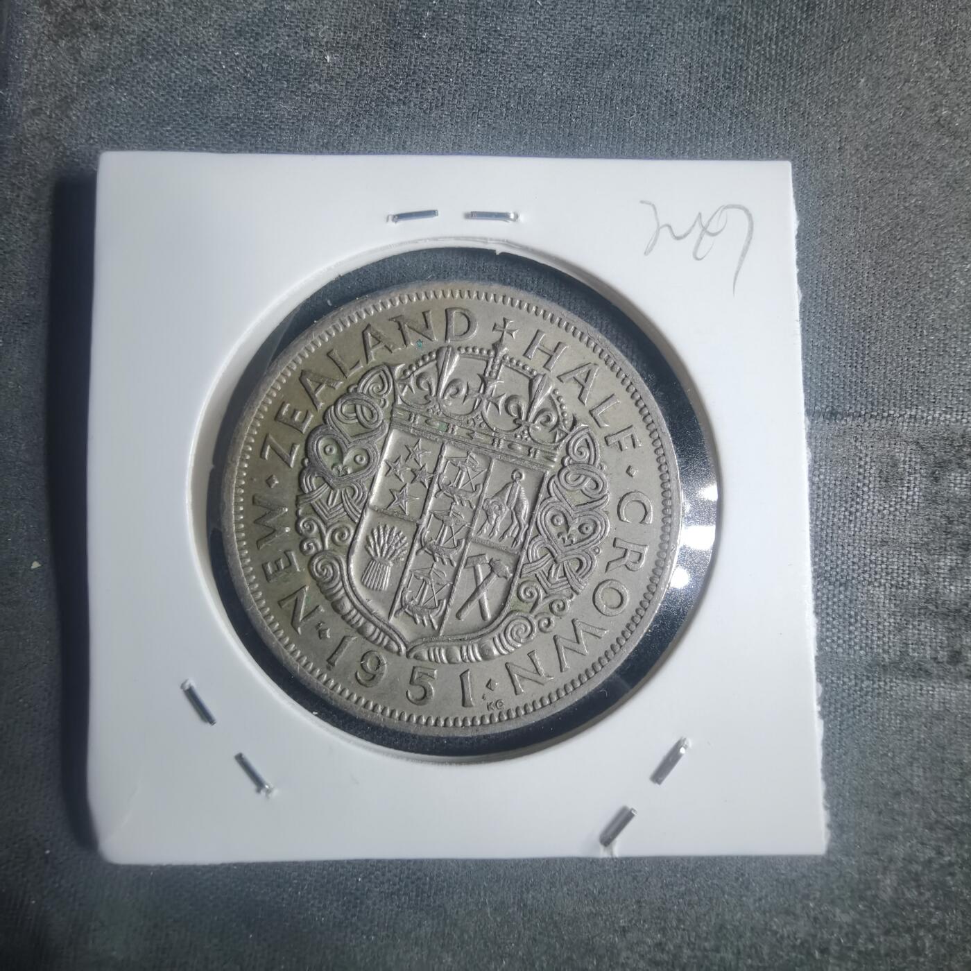 沼泽如烟--第932场 新西兰1951年半克朗