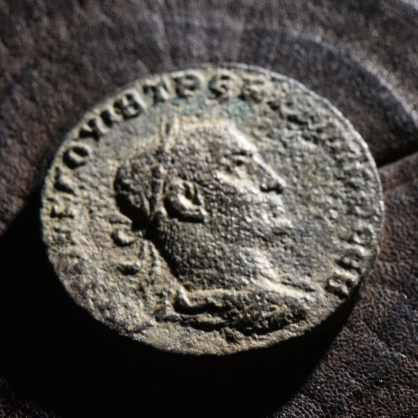 【良泉】【元旦直播场】1月1日晚19.30点开拍！208组西方古代钱币、日本朝鲜花钱 15.57克，古罗马帝国，叙利亚行省，加卢斯，251年-253年安条克城打制，八埃萨雷斯大铜币