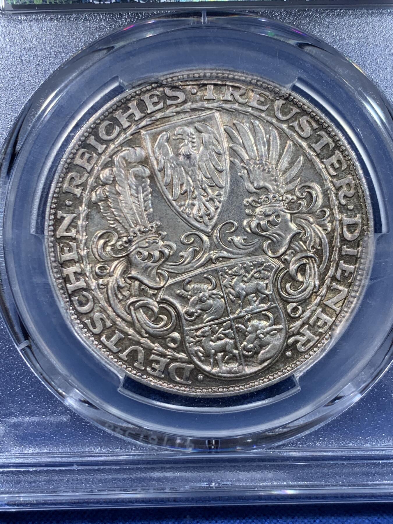 《竞宝斋》第447场 周日，周一，2场连拍 （全场包邮） PCGS SP65 德国1927年兴登堡80大寿d版五马克银质币型章 亚军分