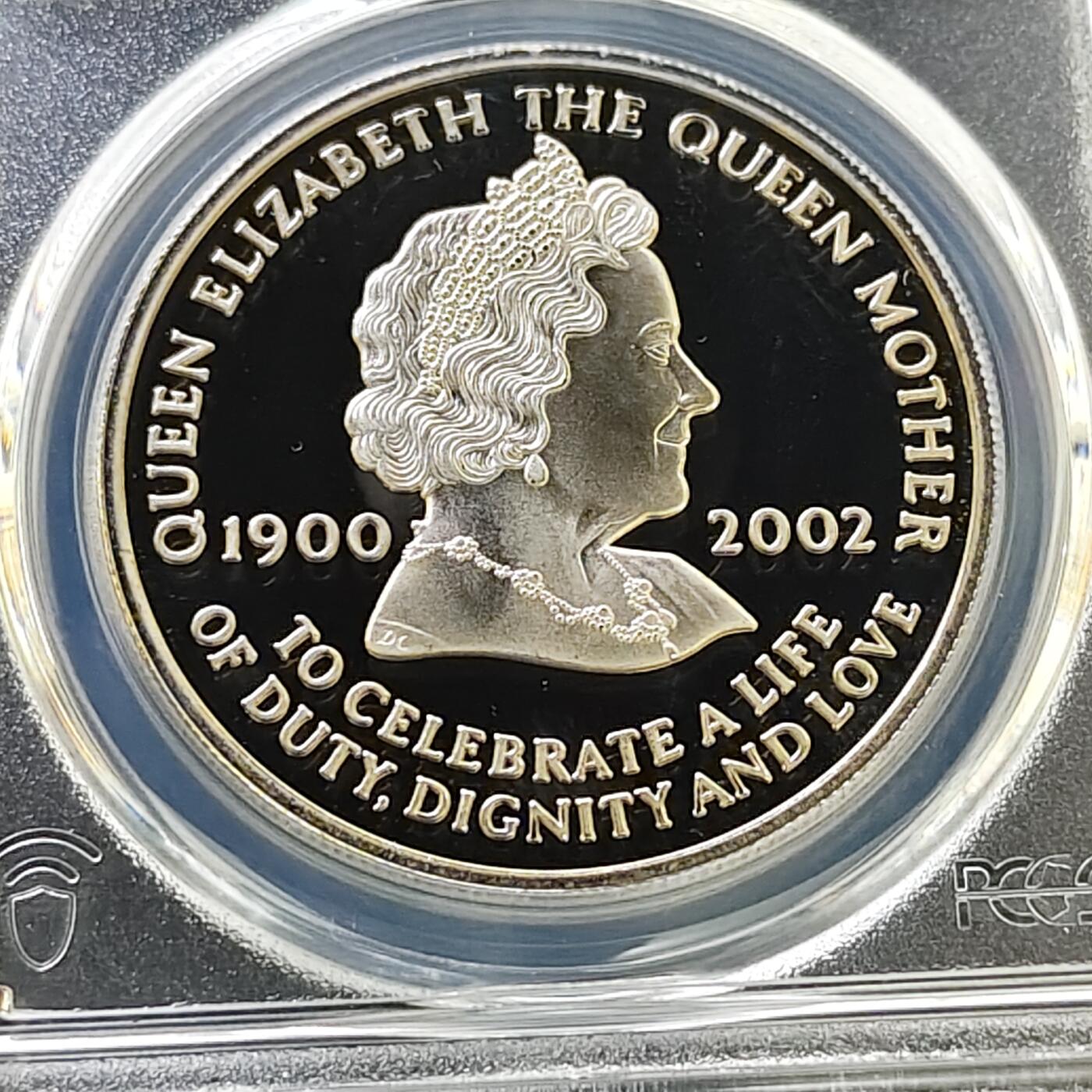 【全场包邮】纯粹捡漏拍487场（免费代拍第24场） 【收藏级·亚军分】阿松森群岛2002年50便士女王母亲伊丽莎白皇太后精制纪念币-PCGS PR68 DCAM（更高分仅1枚）