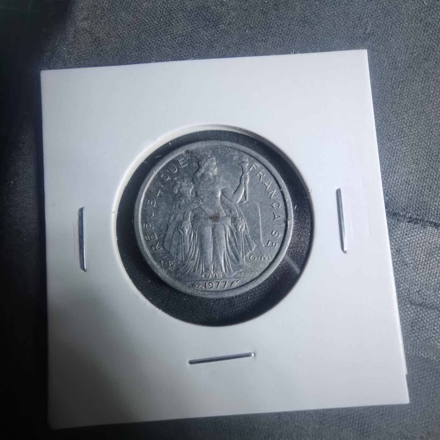 沼泽如烟--第931场 法属波利尼西亚1977年1法郎