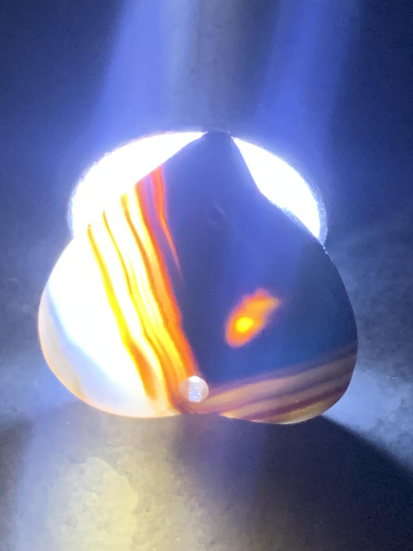 高玉化巴西玛瑙爱心形通货吊坠！