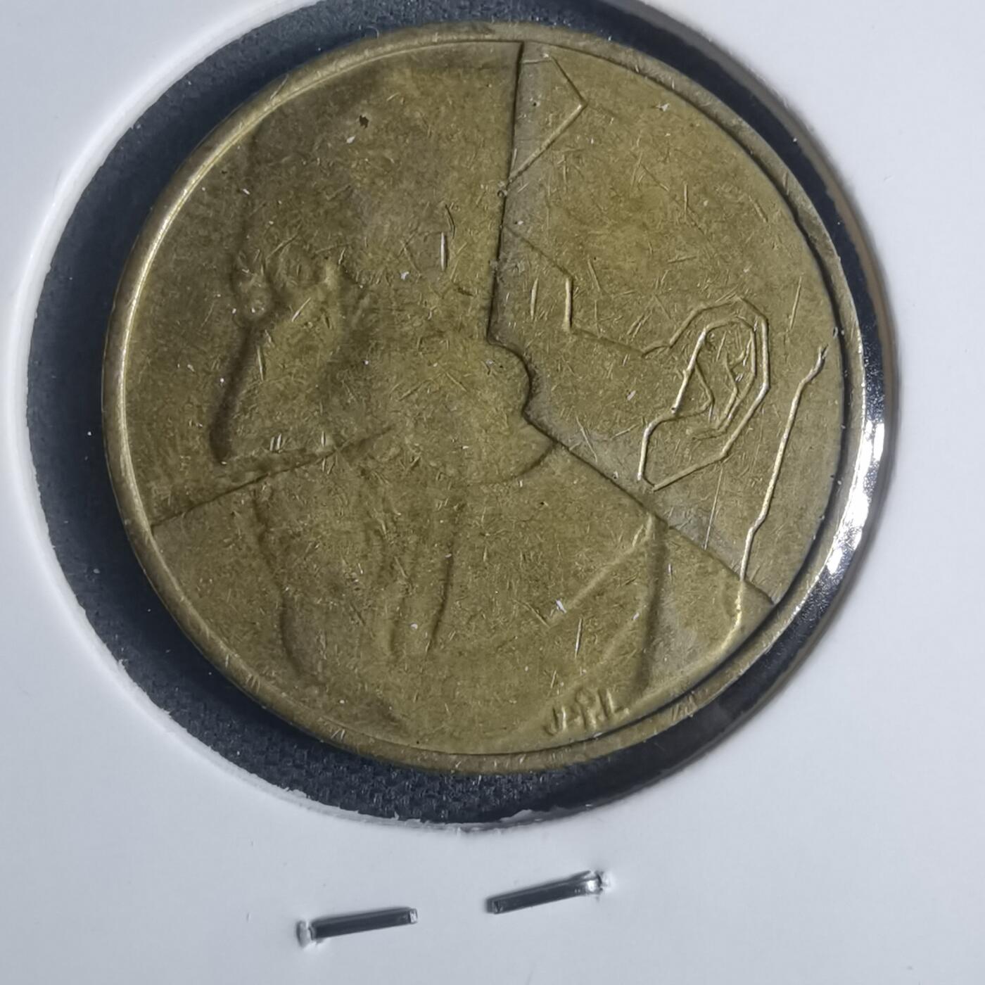 沼泽如烟--第932场 比利时1987年5法郎