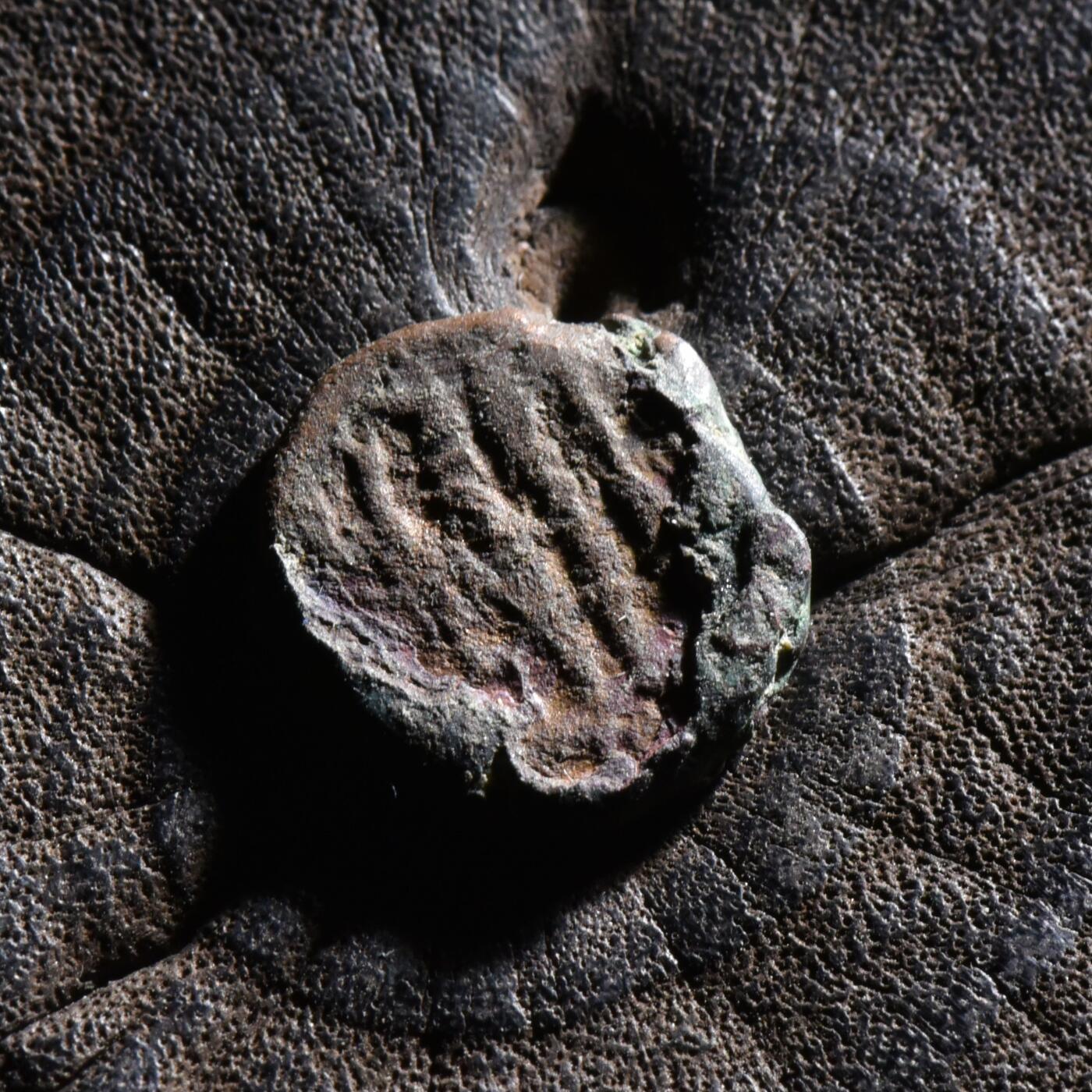 【良泉】【元旦直播场】1月1日晚19.30点开拍！208组西方古代钱币、日本朝鲜花钱 【藏家出品C】公元260-290年，萨珊帝国治下的贵霜沙，卑路斯一世打制铜币，1.58克