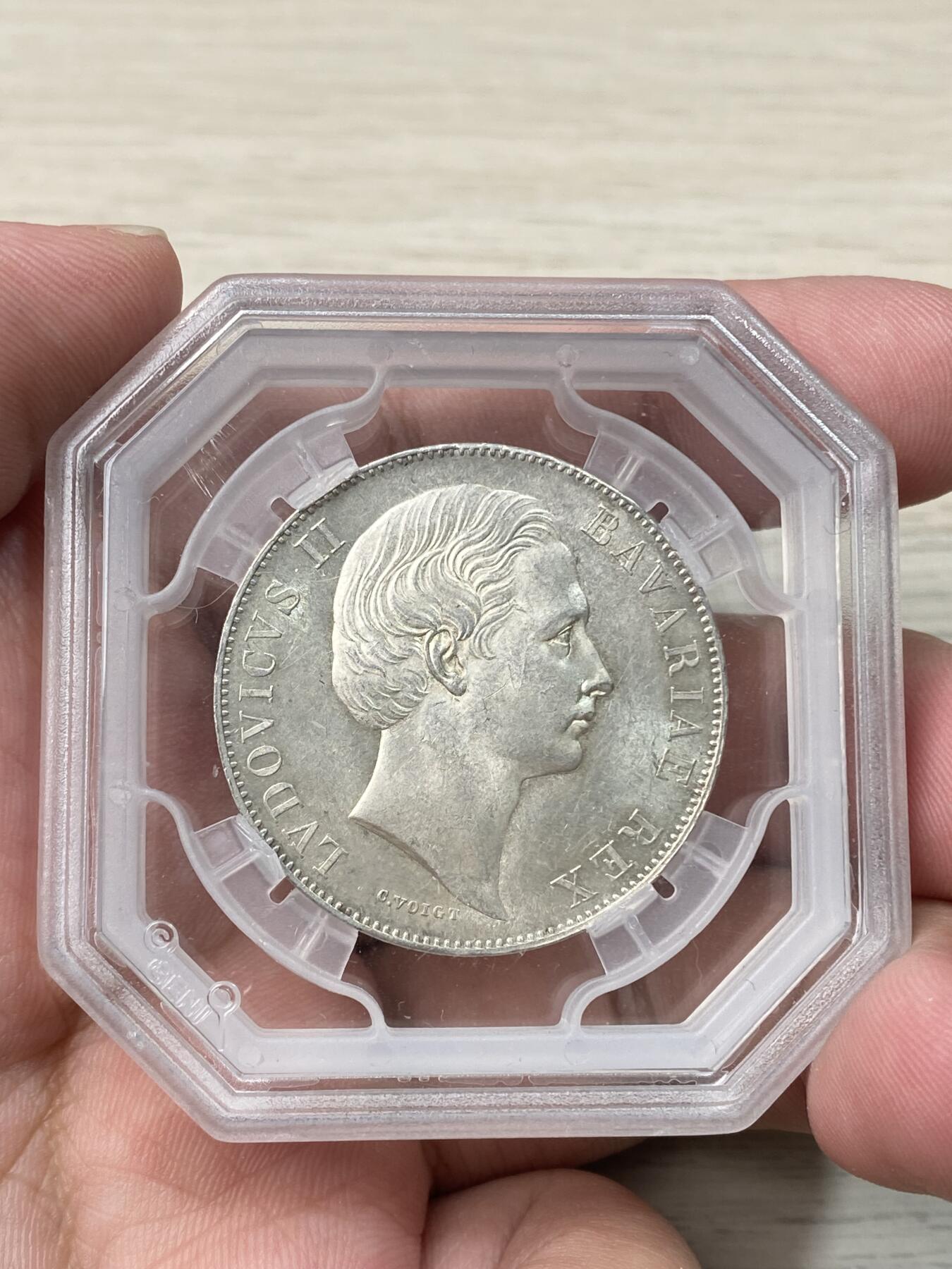 万国钱币拍卖第057期（万国冬季大拍）