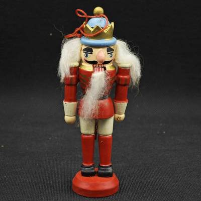 【淘币小摊】限时拍第八百三十拍  散币纸币邮票场  满百包邮可预留两周  周一统一发货  -  木质玩偶高13cm