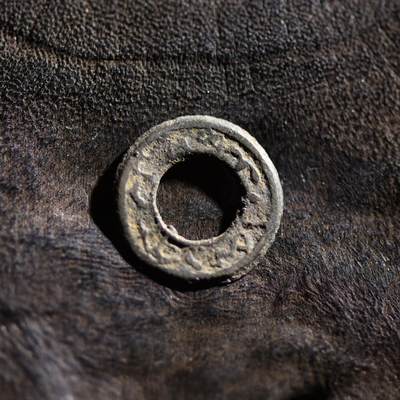 【良泉】【元旦直播场】1月1日晚19.30点开拍！208组西方古代钱币、日本朝鲜花钱 - 17-18世纪【海上丝绸之路】东南亚【微型】锡钱，0.41克