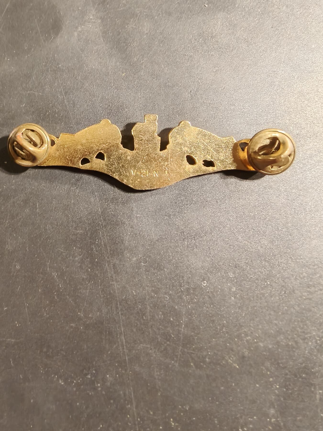 老王徽章第169期 美国海军军官潜艇战专家证章      带厂标