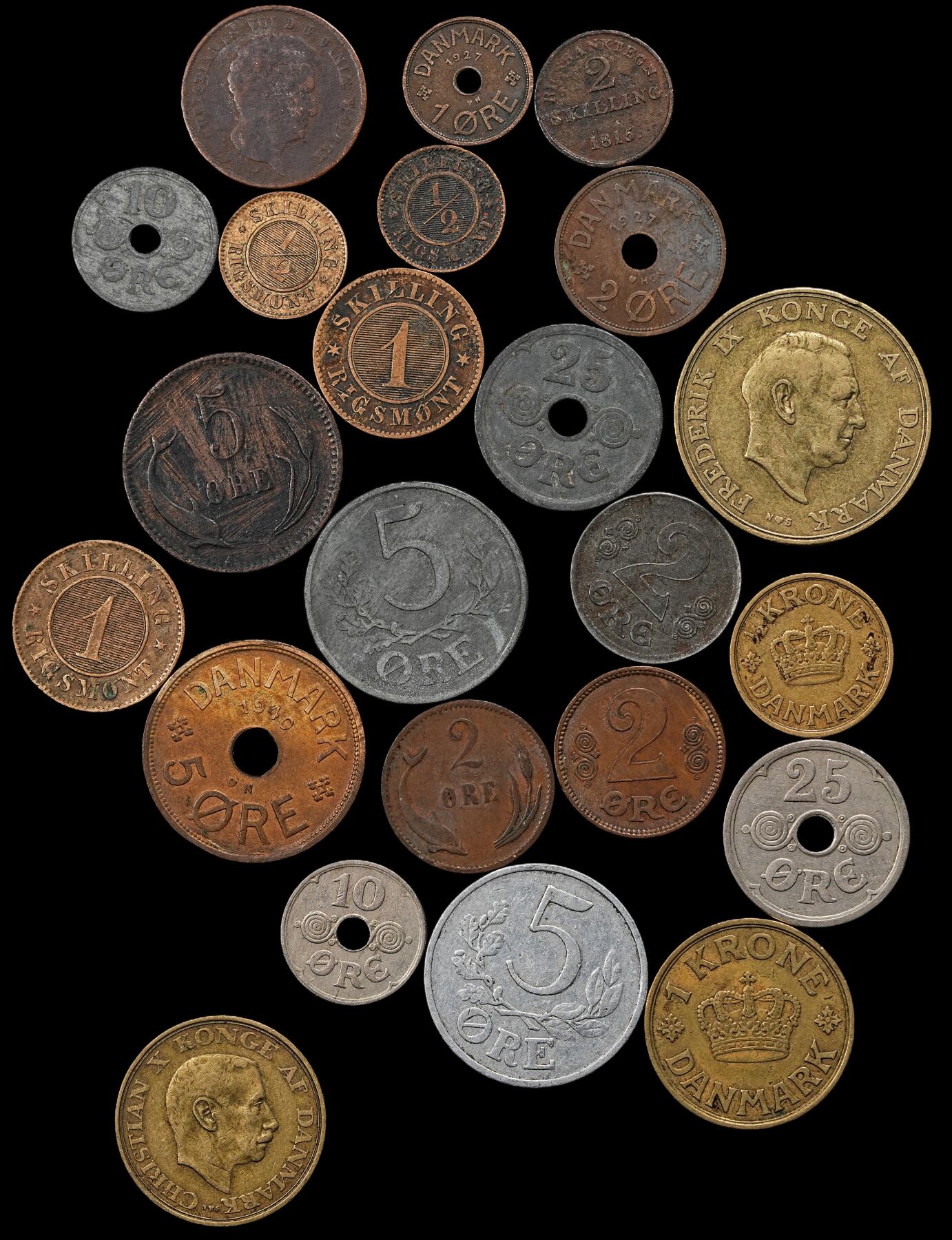 修遠堂世界钱币第九十七期 丹麦旧硬币一组