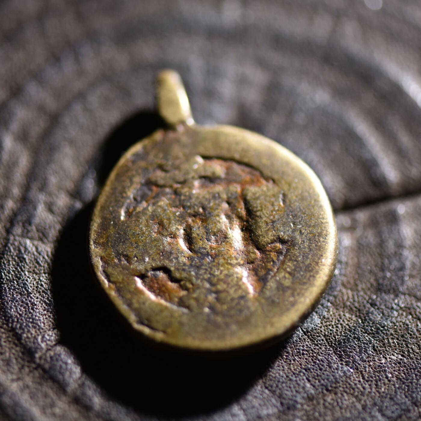 【良泉】【元旦直播场】1月1日晚19.30点开拍！208组西方古代钱币、日本朝鲜花钱 12.32克，李朝時代【朝鲜·花钱】雙童銭．四圏星，子孙昌盛，花钱