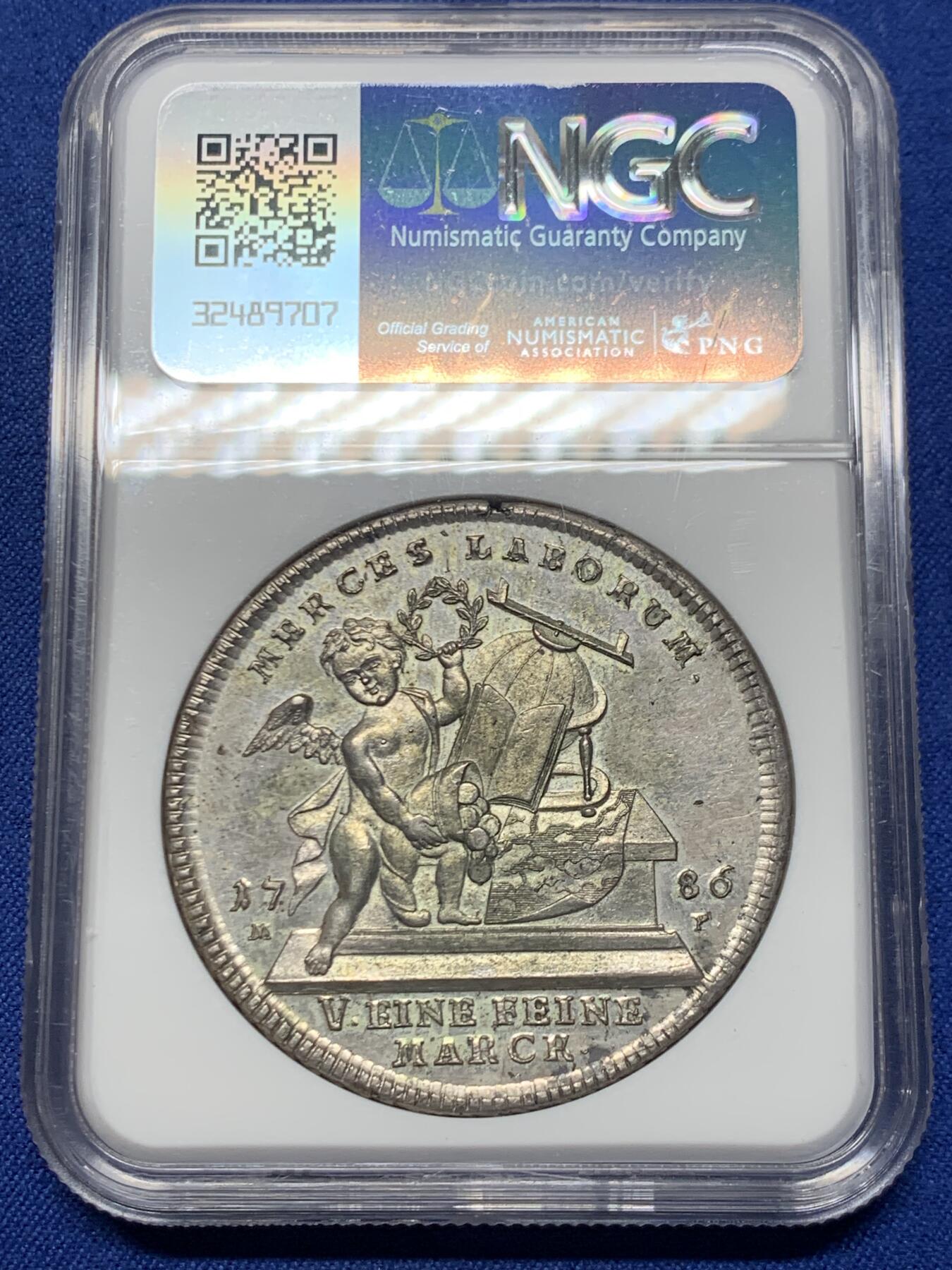 《竞宝斋》第447场 周日，周一，2场连拍 （全场包邮） NGC MS62 德国 1786年 维尔茨堡主教区  2泰勒大银币 56.13克 双倍的享受 包浆自然 小天使鼻尖清晰 非常稀少的品种 具体细节状态见图