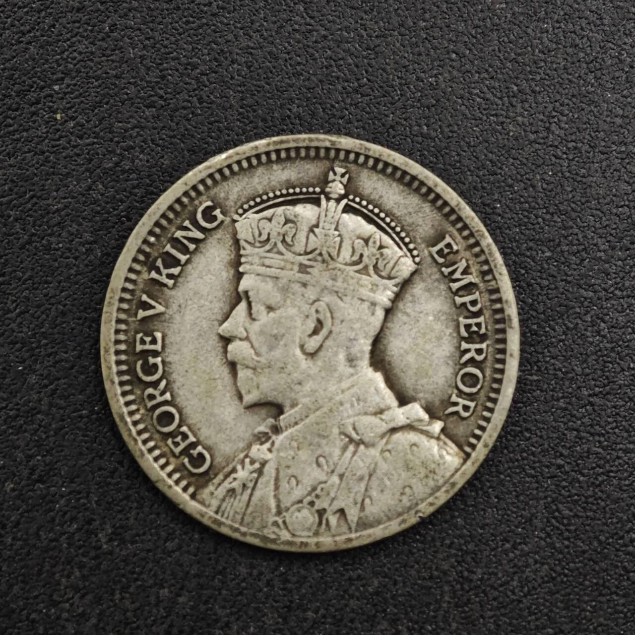 【淘币小摊】实时拍第八百二十七拍   散币场   满百包邮可预留二周 每周一统一发货   新西兰1934乔治五世3便士银币