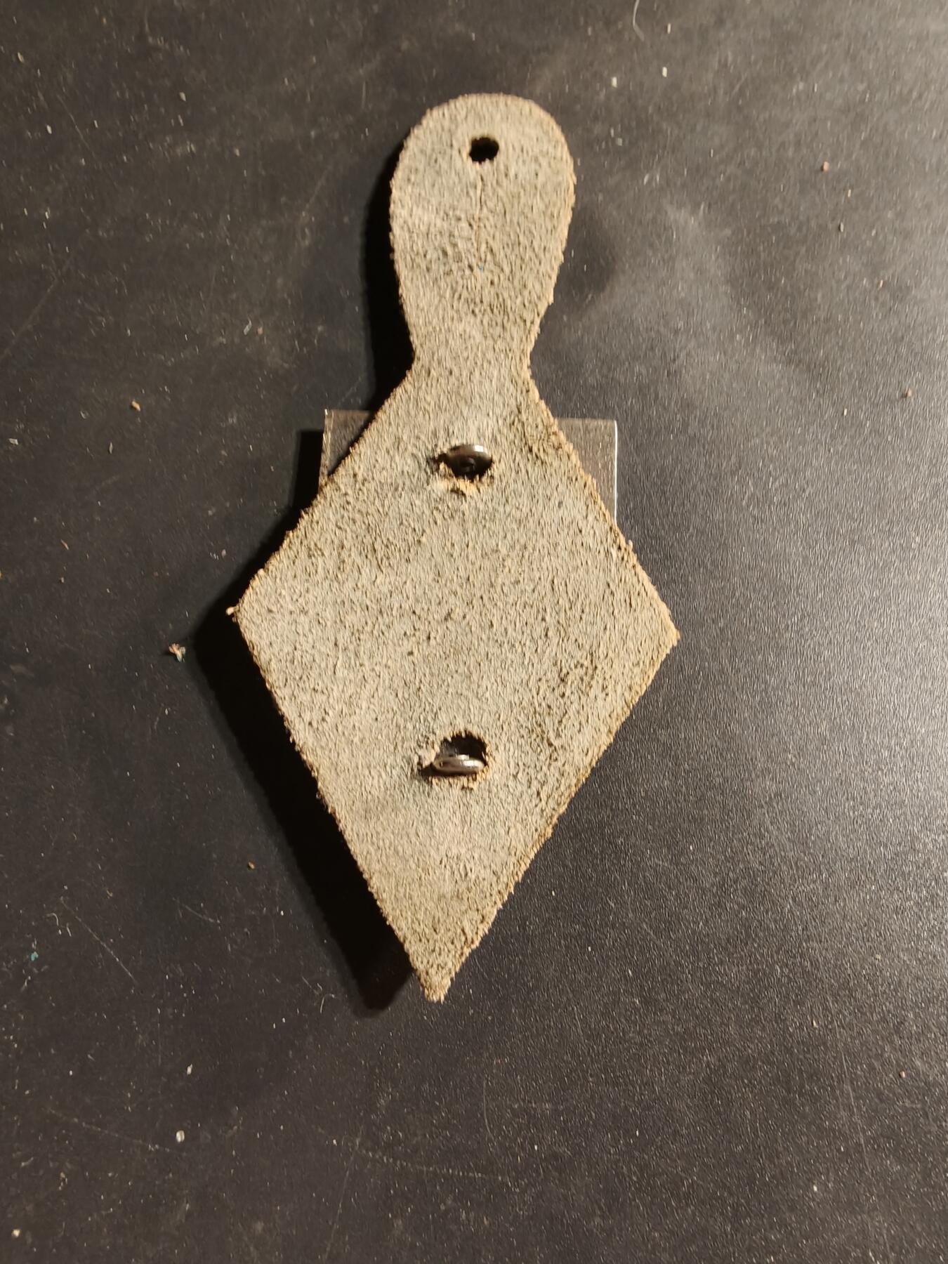 老王徽章第169期 法国陆军第101军级维修大队证章