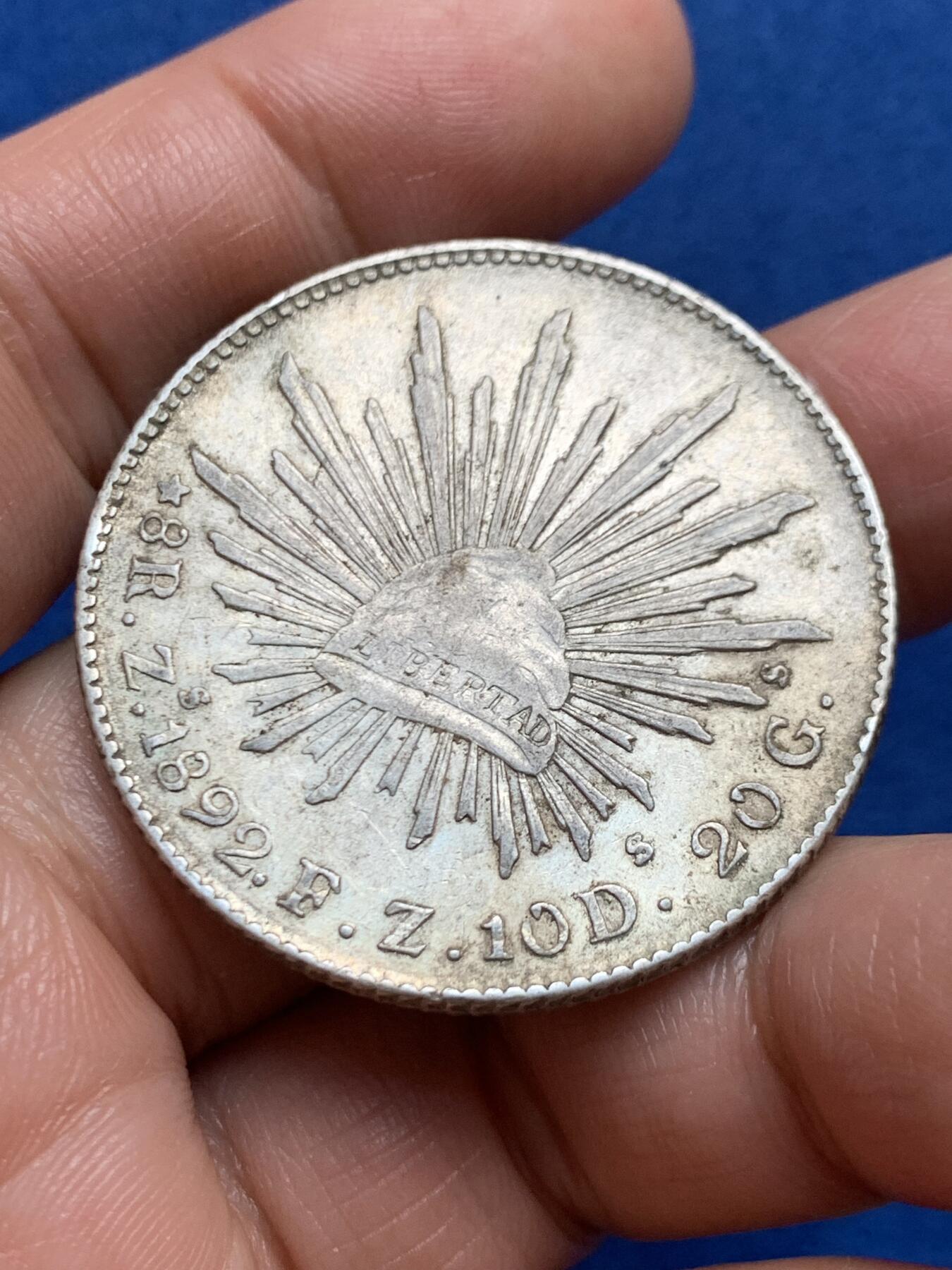 《竞宝斋》第447场 周日，周一，2场连拍 （全场包邮） 墨西哥1892 ZS FZ版 8R鹰洋银币 好品相带光