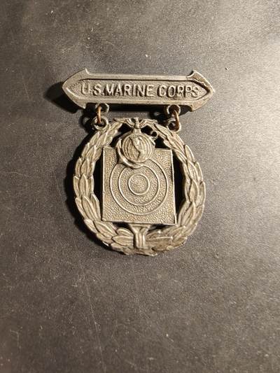 老王徽章第169期 - 美国海军陆战队神射手技能章     二战时期横针版