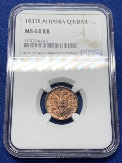 《竞宝斋》第447场 周日，周一，2场连拍 （全场包邮） - NGC MS64RB 阿尔巴尼亚 1935年 QINDAR铜币