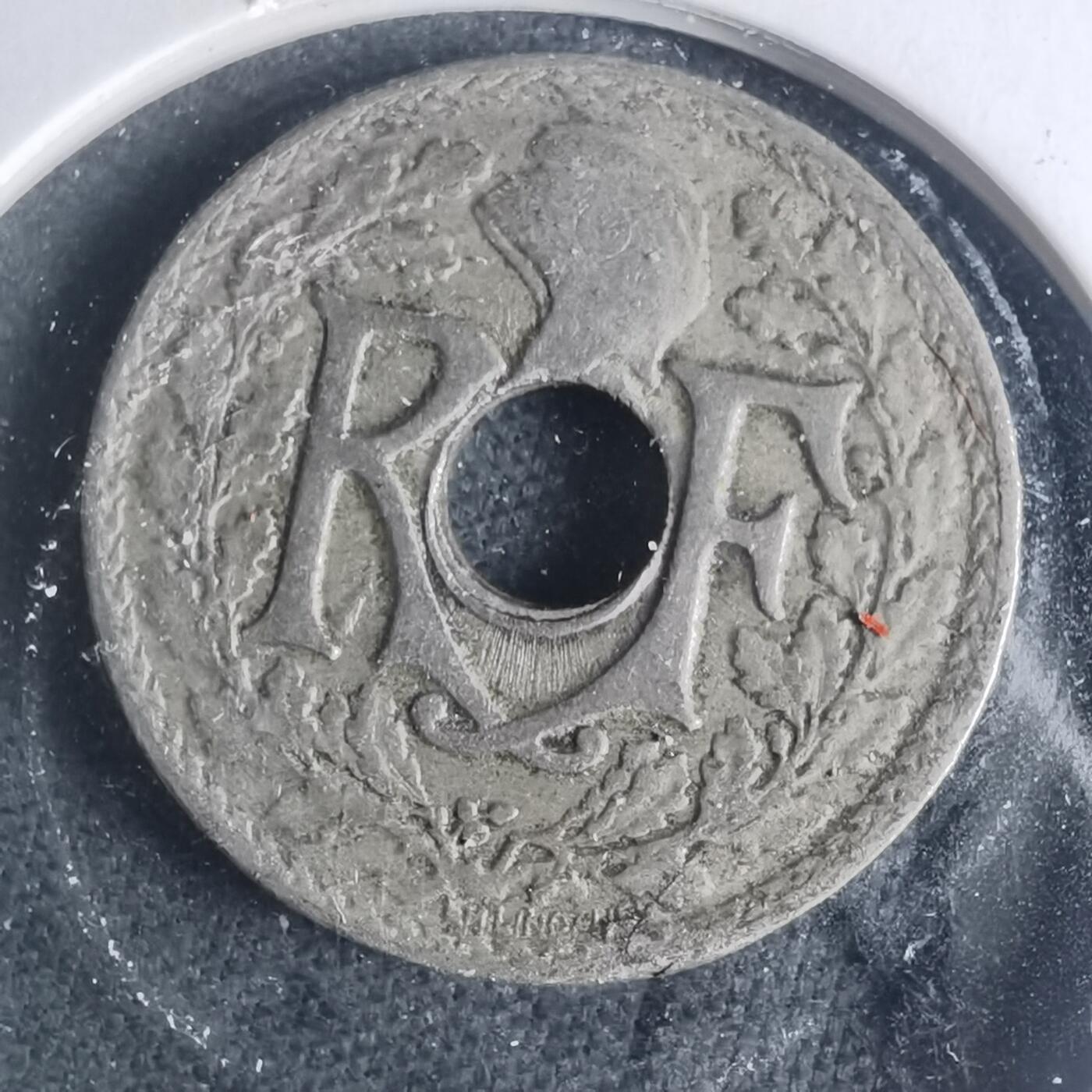 沼泽如烟--第931场 法国1918年五分