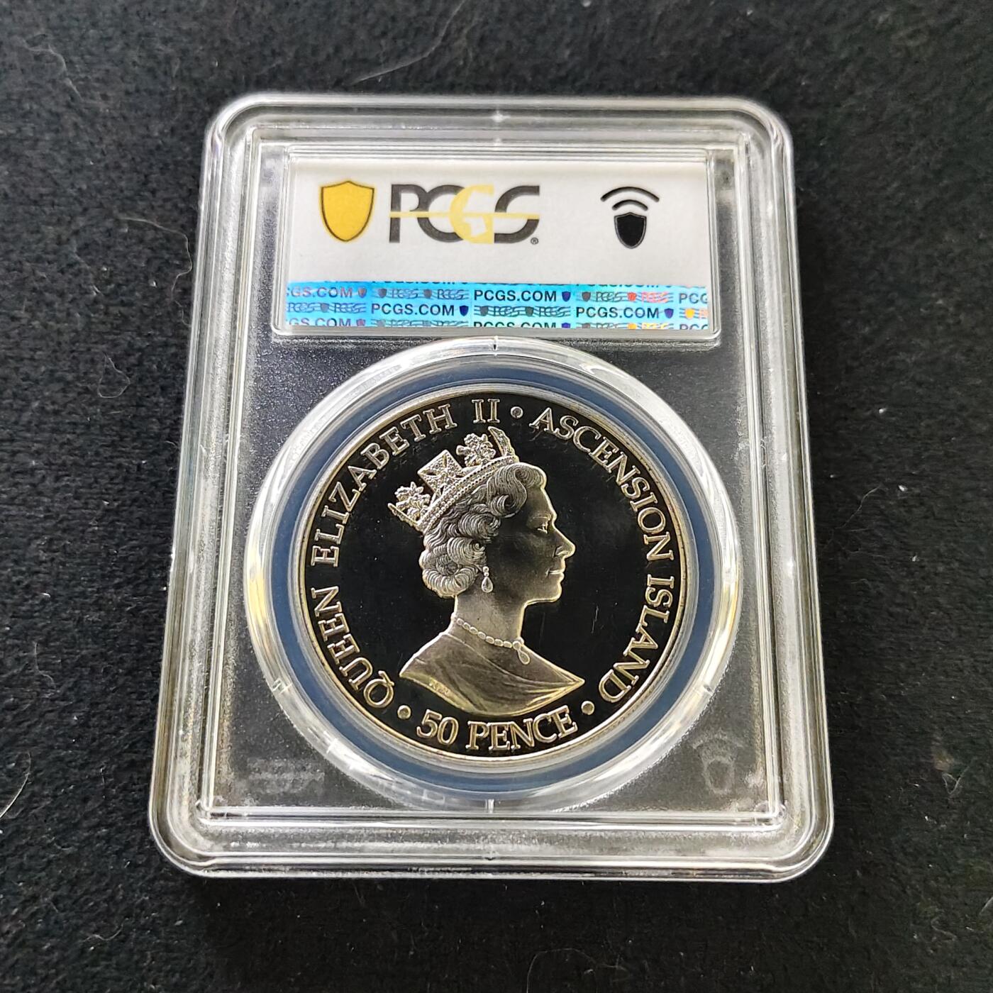 【全场包邮】纯粹捡漏拍487场（免费代拍第24场） 【收藏级·亚军分】阿松森群岛2002年50便士女王母亲伊丽莎白皇太后精制纪念币-PCGS PR68 DCAM（更高分仅1枚）