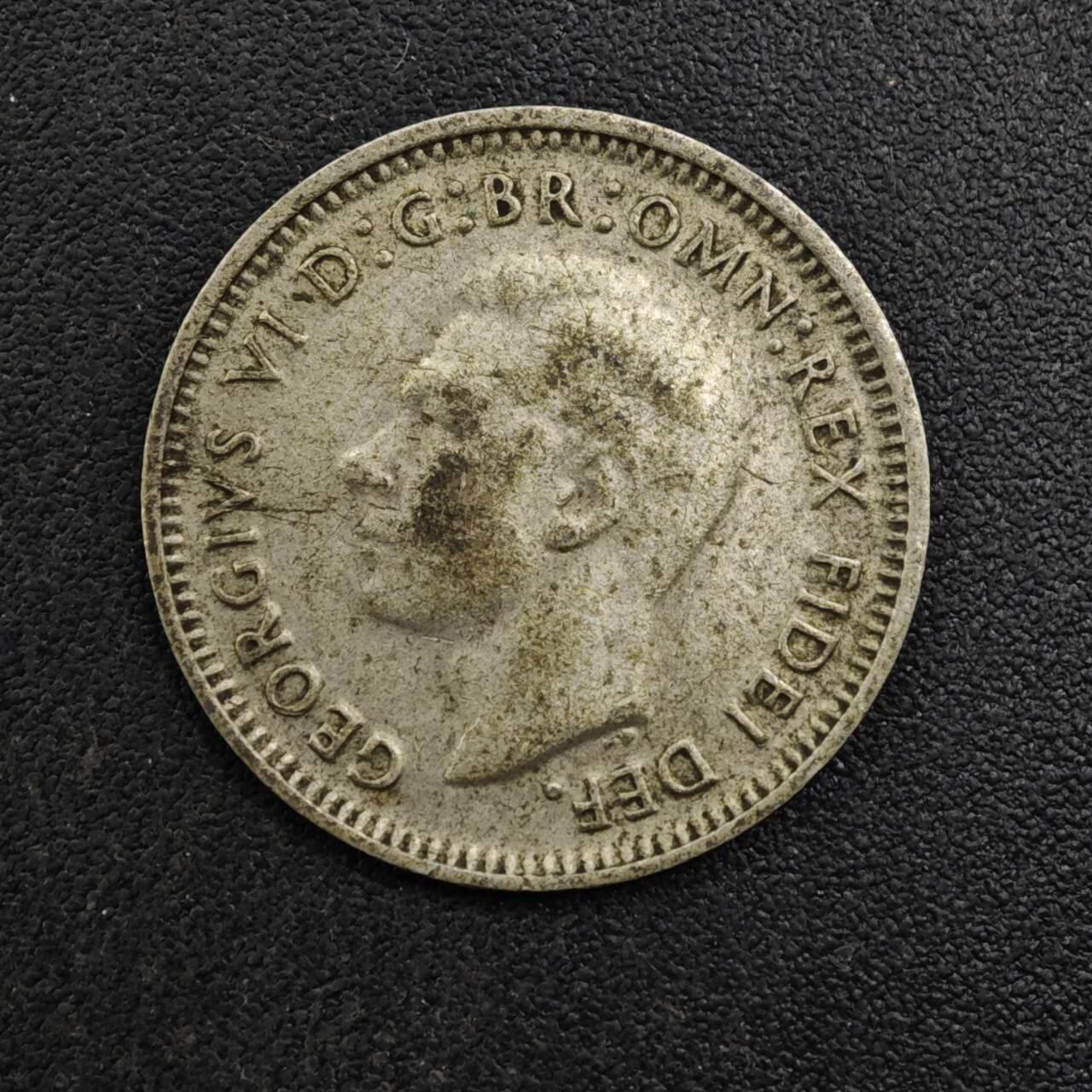 【淘币小摊】实时拍第八百二十七拍   散币场   满百包邮可预留二周 每周一统一发货   澳大利亚1952年乔治六世3便士银币