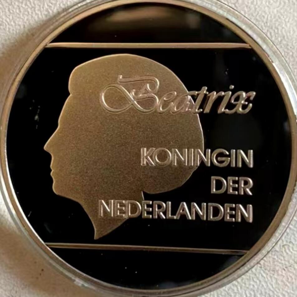 长老汇蛇年精选第八十一场拍卖 阿鲁巴1991年独立5周年25弗洛林精制纪念银币, 25克925银，量4600枚 银价300+