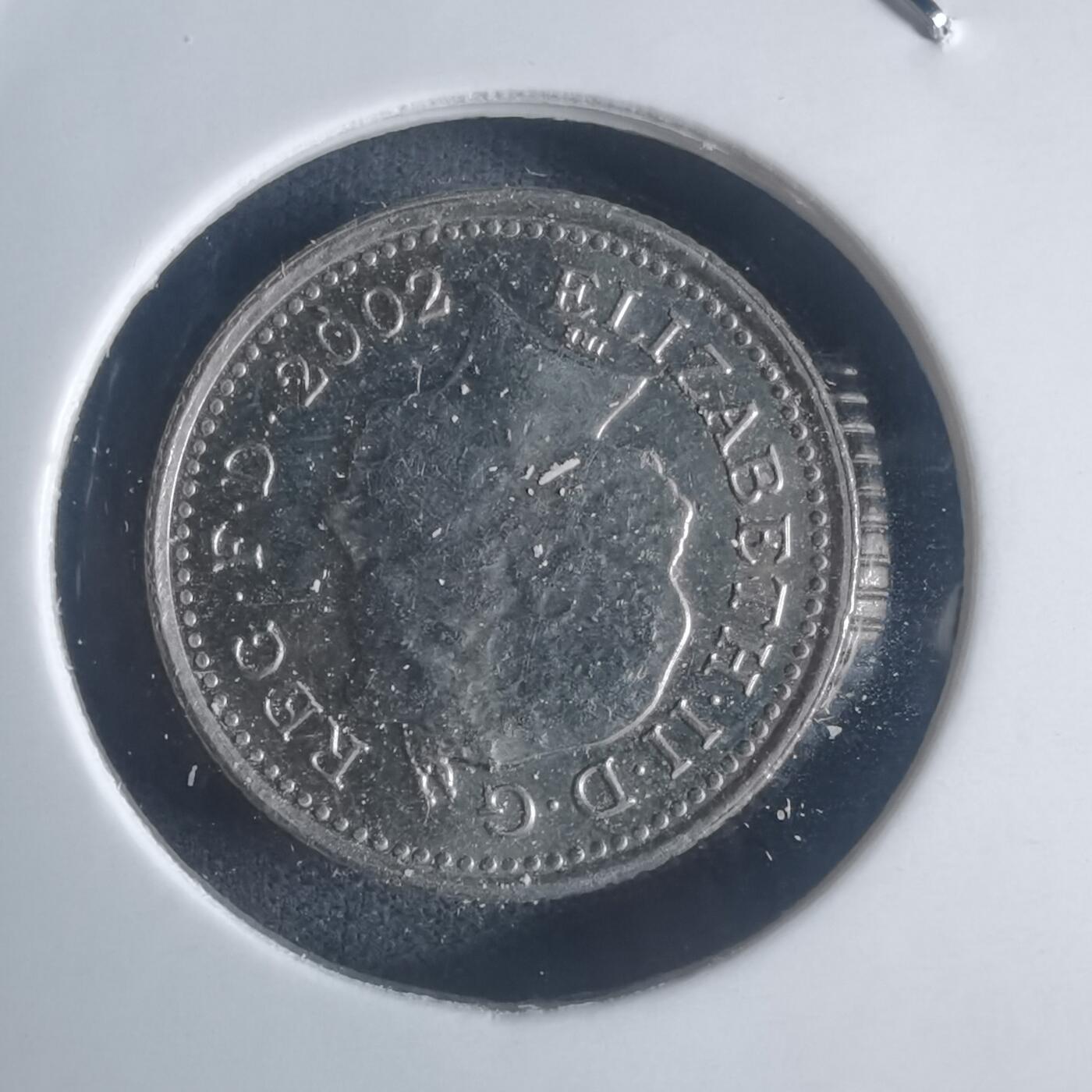 沼泽如烟--第932场 英国2002年5便士