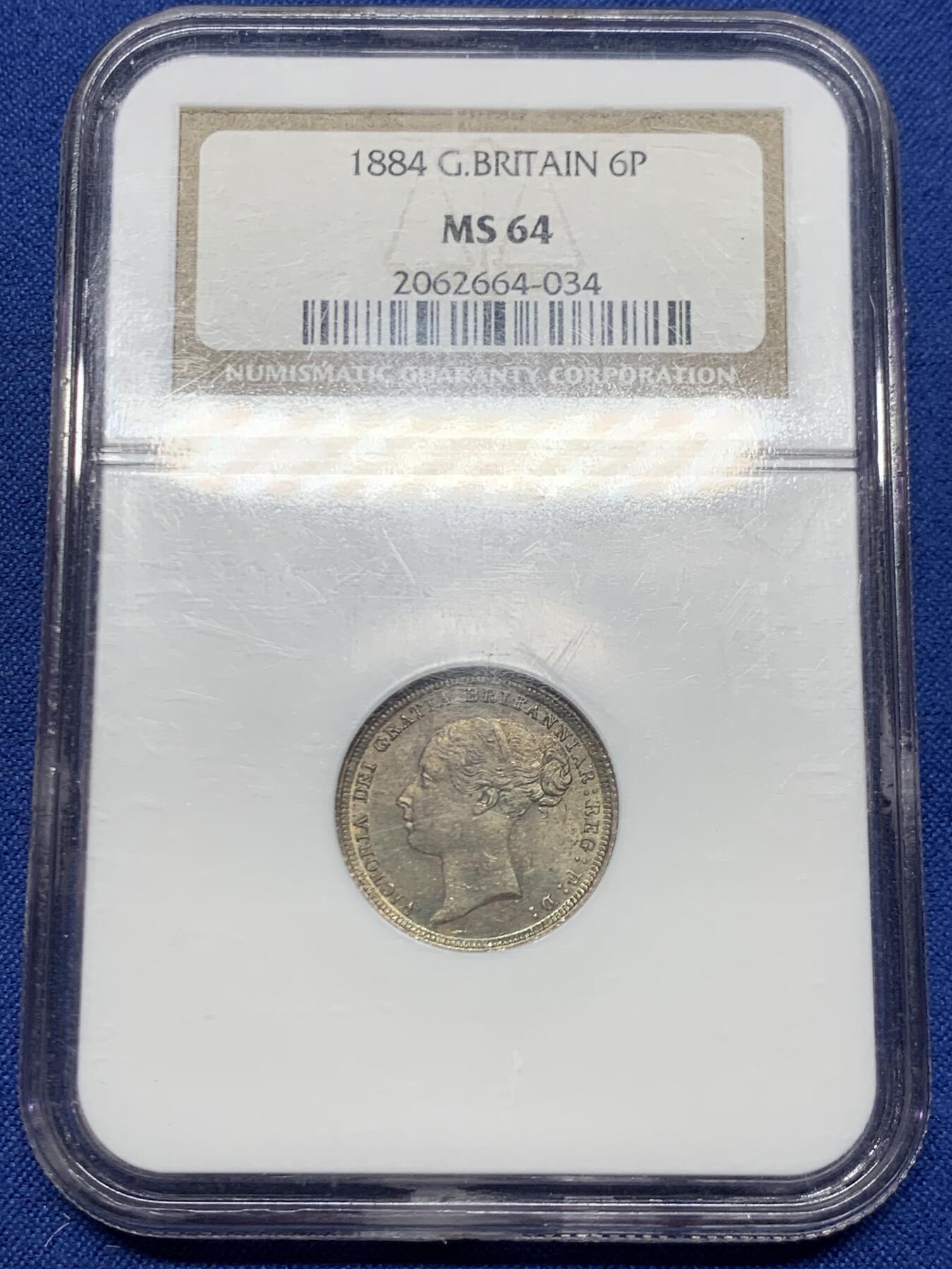 《竞宝斋》第447场 周日，周一，2场连拍 （全场包邮） NGC MS64 英国1884年维多利亚6便士银币，老白盒品质好，原味英伦包浆。