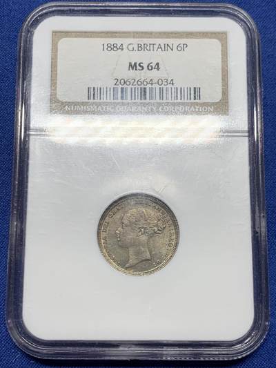 《竞宝斋》第447场 周日，周一，2场连拍 （全场包邮） - NGC MS64 英国1884年维多利亚6便士银币，老白盒品质好，原味英伦包浆。