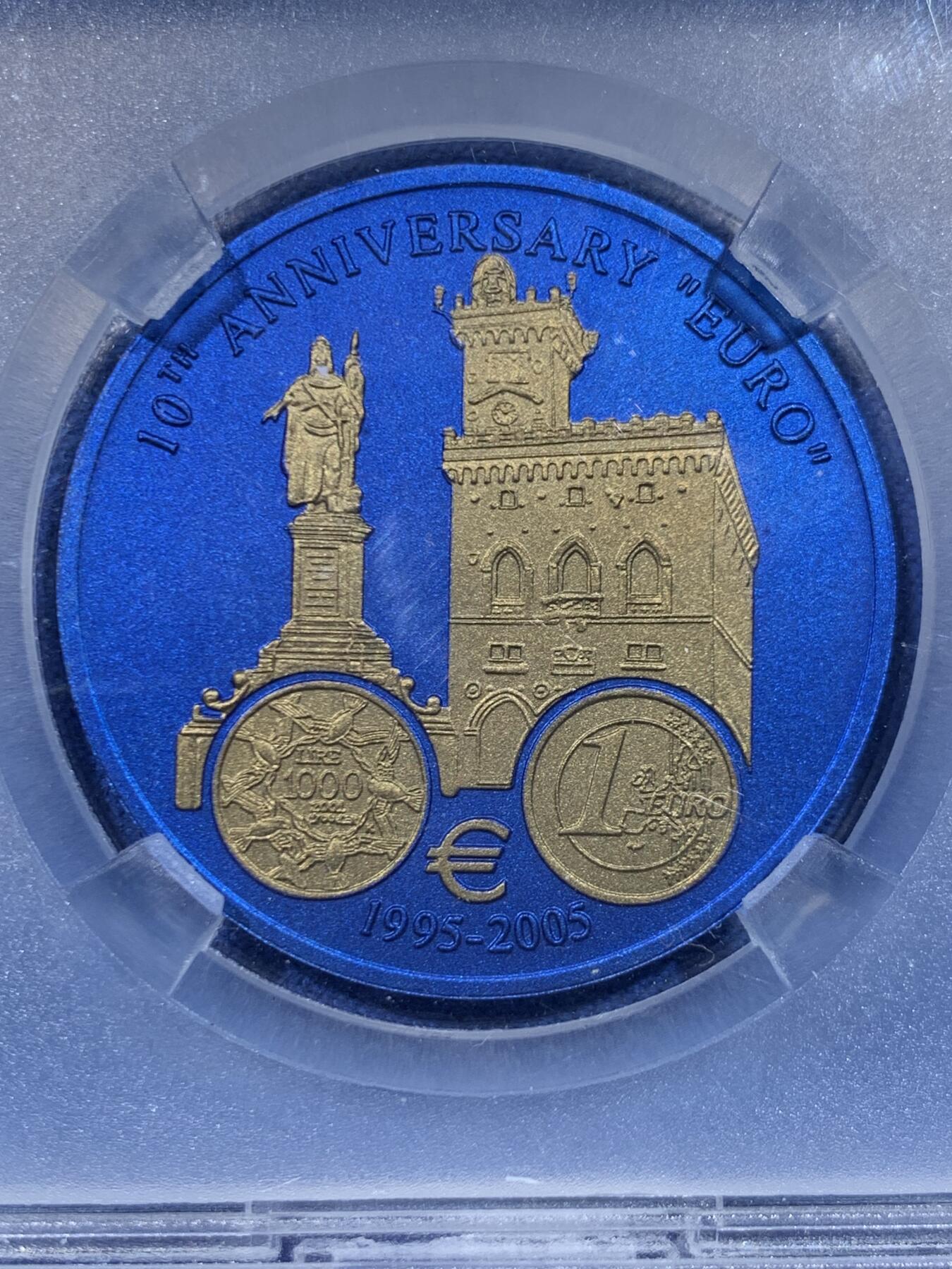 《竞宝斋》第447场 周日，周一，2场连拍 （全场包邮） TQG MS70 利比里亚2005年欧元10周年纪念-圣马力诺5元蓝铌币 7.78克 发行量：1万