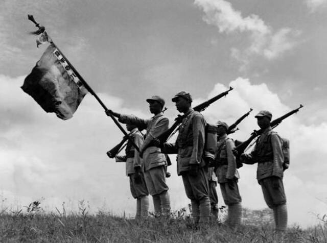 这是一枚“会说话”的孤品明信片