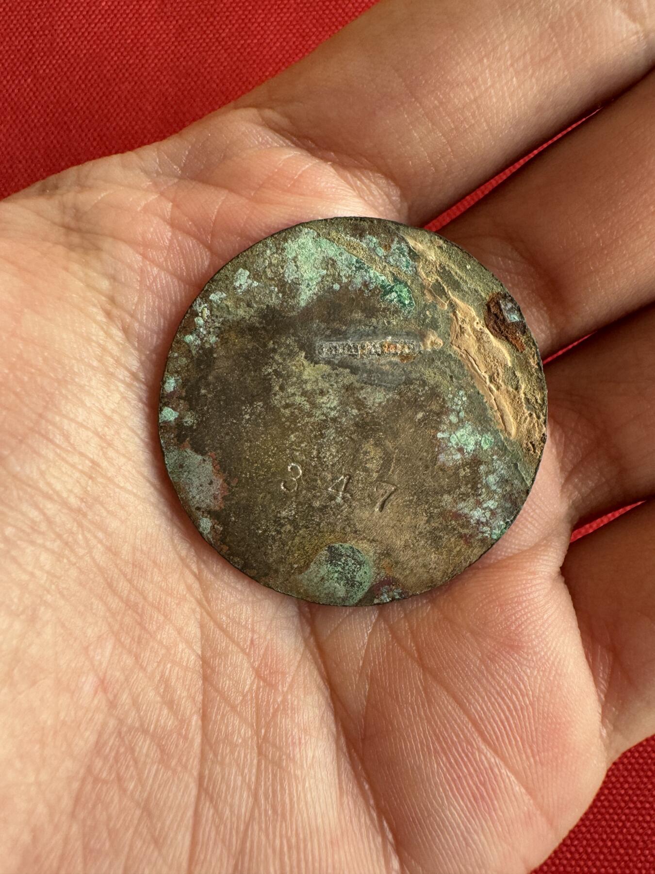 五哥徽章群   14号周日晚上八点4群联拍 铜章