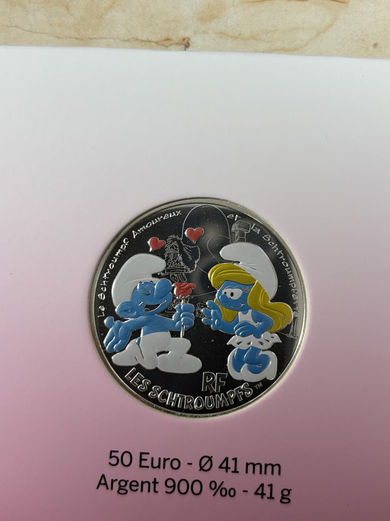 第186期拍卖 法国2020年童年的回忆蓝精灵50欧元系列爱情银币，900银，41克，发行20000枚