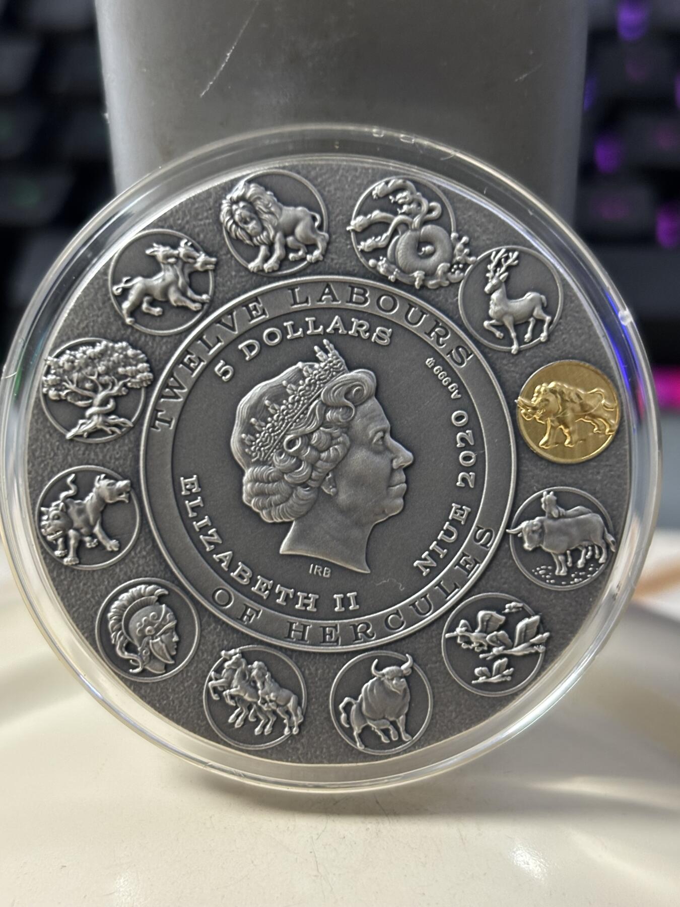 第186期拍卖 纽埃2020年大力神活捉野猪2盎司纪念银币，999银，发行量500枚