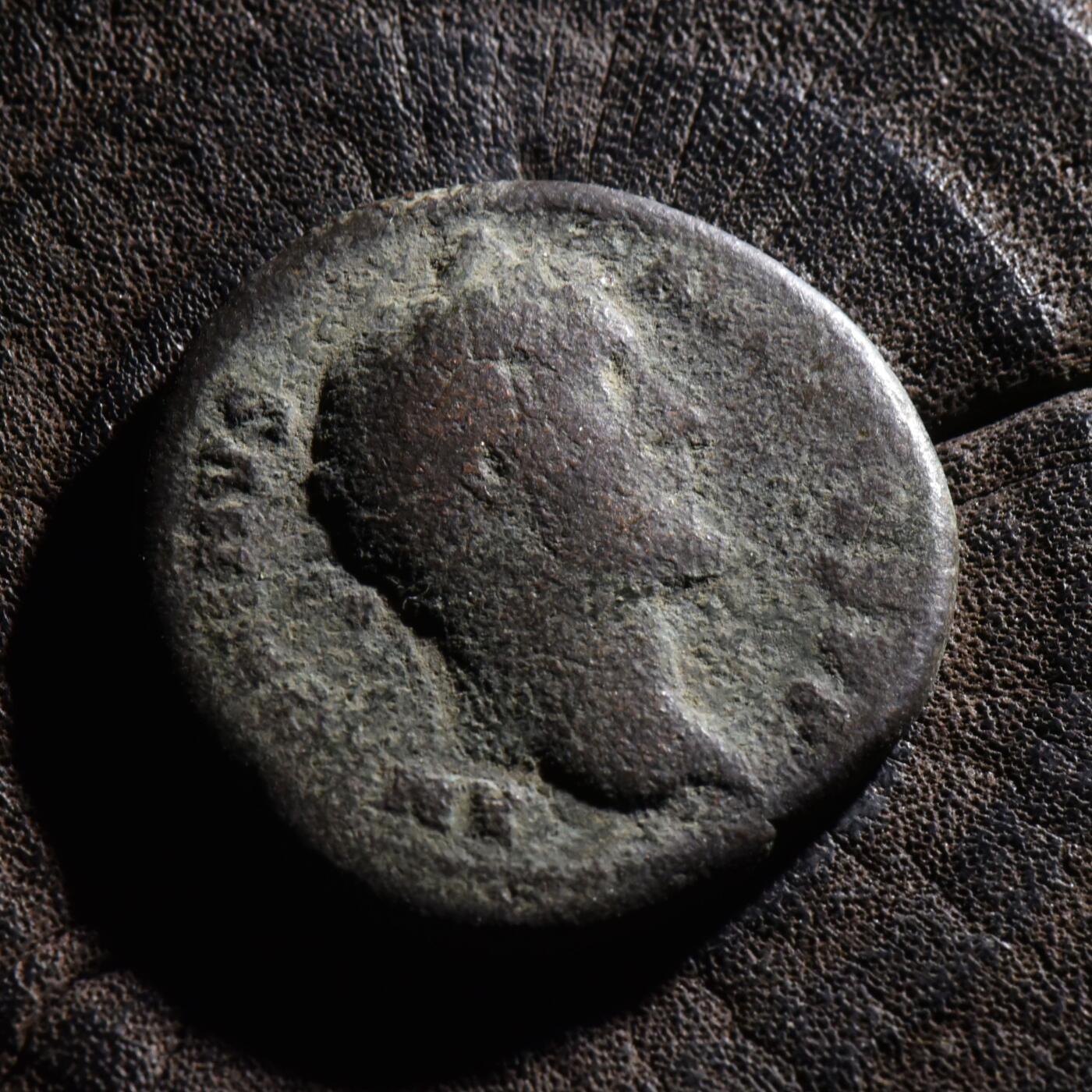 【良泉】【元旦直播场】1月1日晚19.30点开拍！208组西方古代钱币、日本朝鲜花钱 公元140-144年【古罗马】五贤帝-安东尼·庇护，幸福女神-福尔图娜，阿斯铜币，9.98克