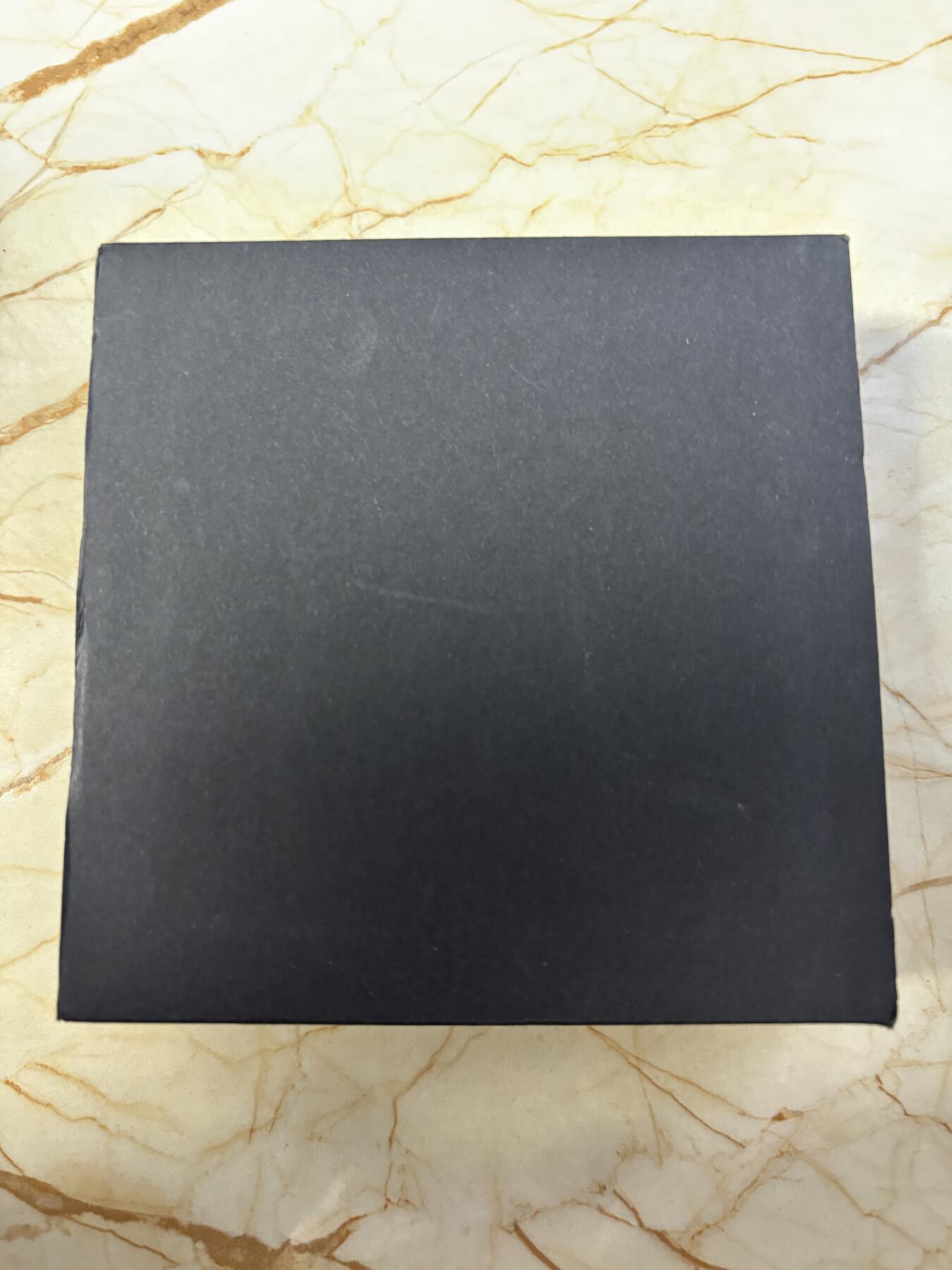 第186期拍卖 帕劳2022年蒂凡尼系列罗马街景3盎司镶嵌玻璃纪念银币，3盎司，999银，发行999枚，