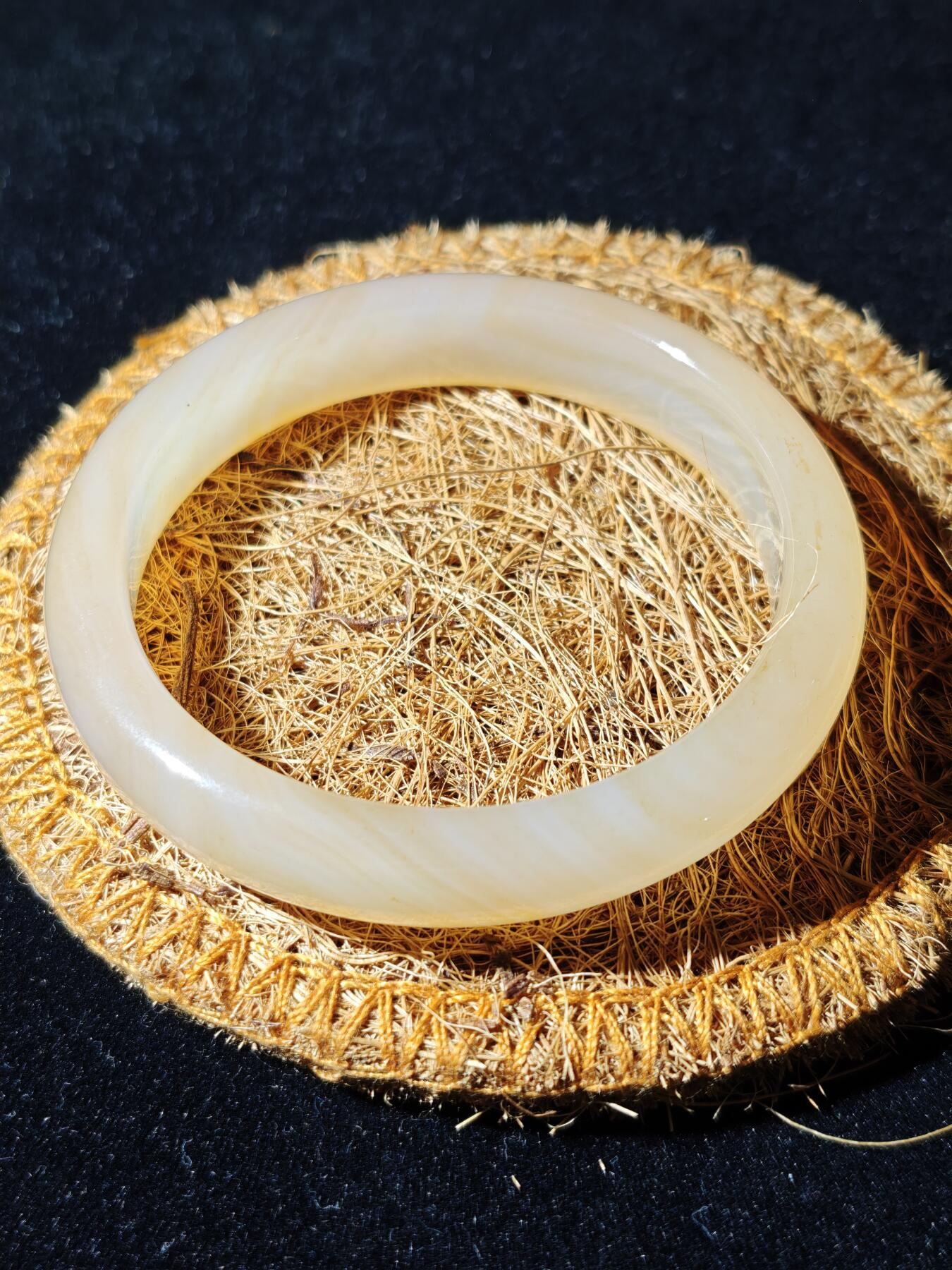 93期回流戒指饰品杂件纪念章丝路钱币专场 玛瑙手镯