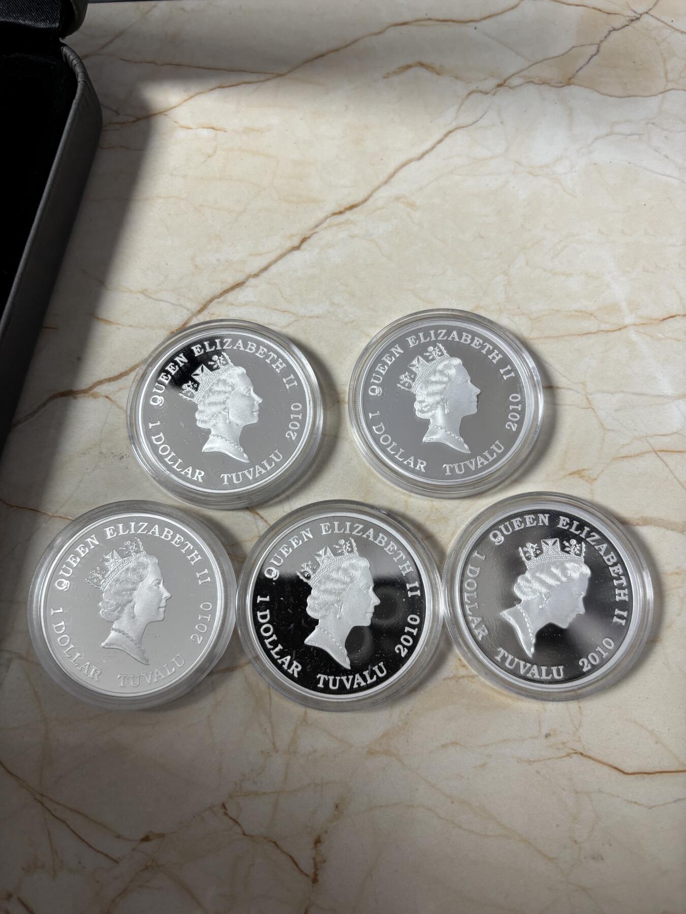 第186期拍卖 图瓦卢2010年二战主战坦克1盎司彩色纪念银币5枚套，999银，1盎司*5，发行1500套