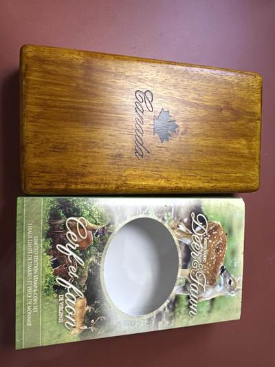 12.25银币、套币、精制币专场 -  加拿大2005年白尾鹿精制纪念银币套装 邮票纪念币实木原盒 带证书999银 加拿大皇家铸币局铸造