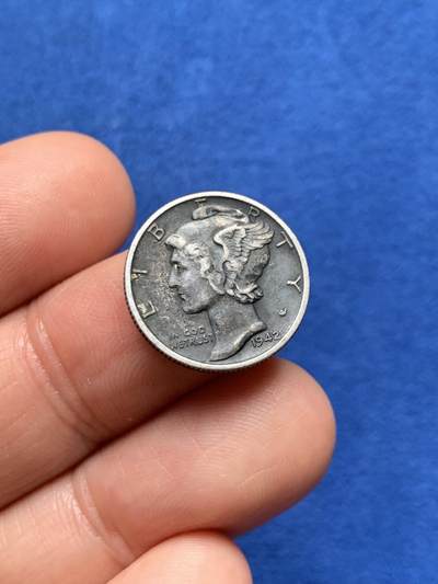 《竞宝斋》第447场 周日，周一，2场连拍 （全场包邮） - 美国 1942年 小飞侠 10分银币