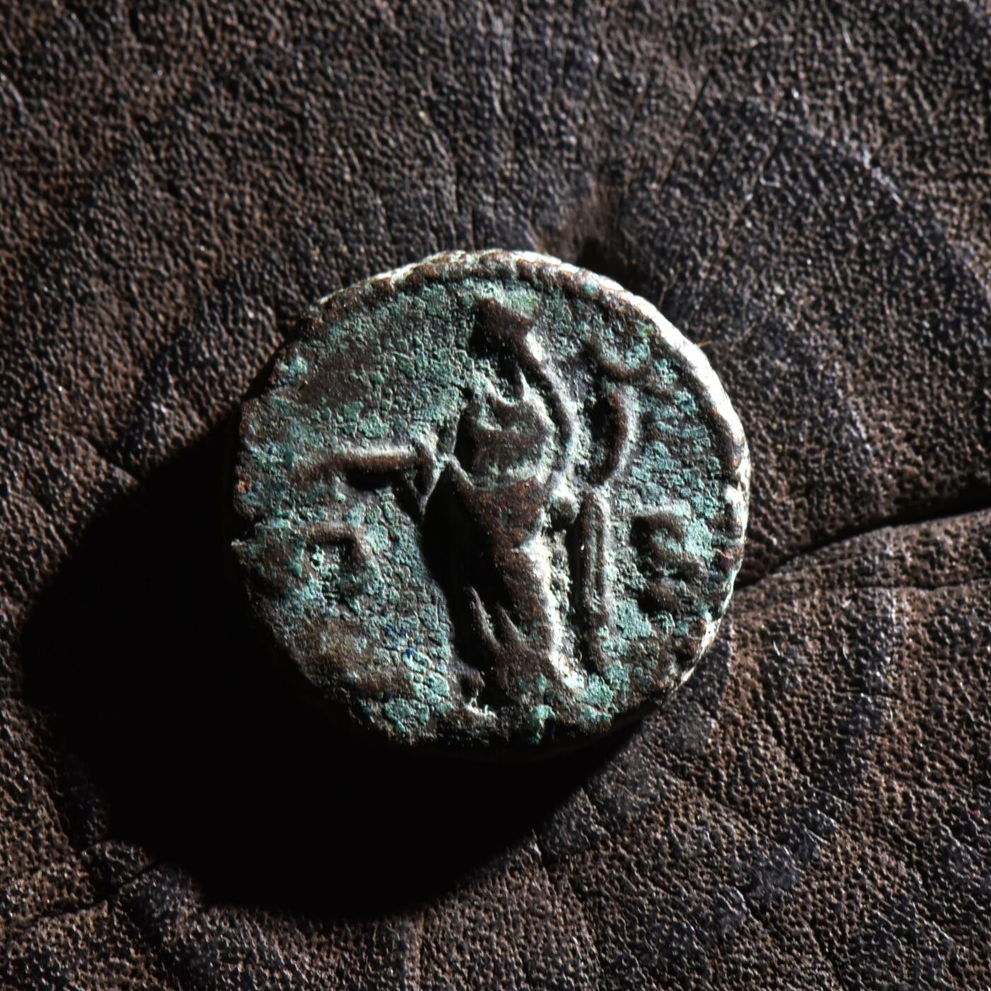 【良泉】【元旦直播场】1月1日晚19.30点开拍！208组西方古代钱币、日本朝鲜花钱 【藏家出品B】古罗马埃及行省，戴克里先。公元287-288年，亚历山大港造币厂打制，公正女神，银铜合金四德拉克马，7.29克