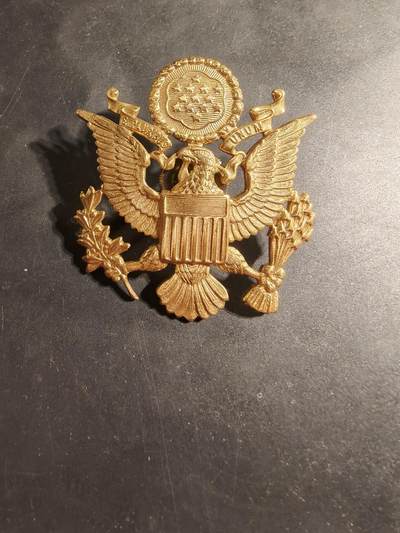 老王徽章第169期 - 美国陆军军官大檐帽帽徽