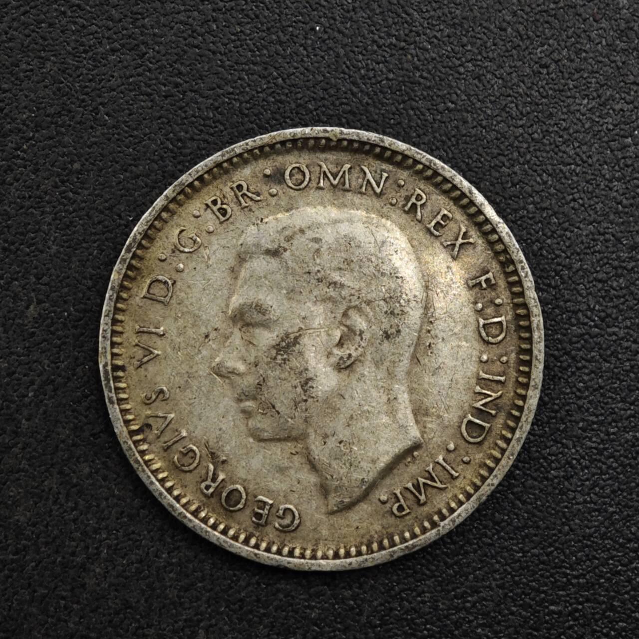 【淘币小摊】实时拍第八百二十七拍   散币场   满百包邮可预留二周 每周一统一发货   澳大利亚1942年乔治六世3便士银币